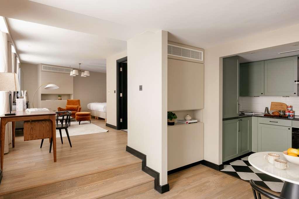 Native Kings Wardrobe Hotell *