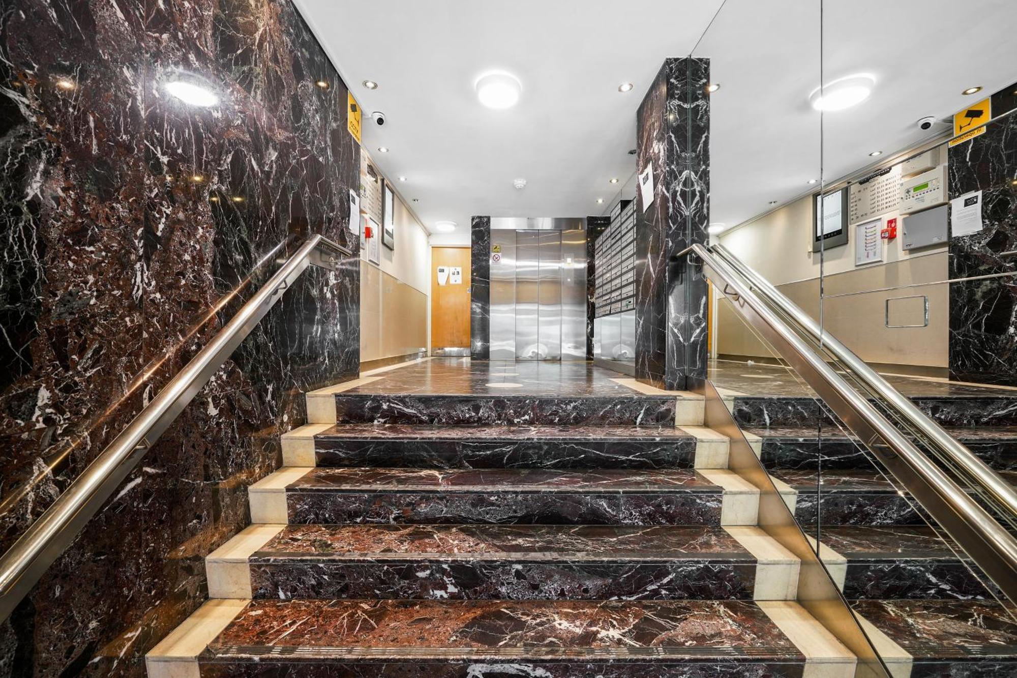 Appartement Luxury 2br - Oxford Circus & Soho Londen