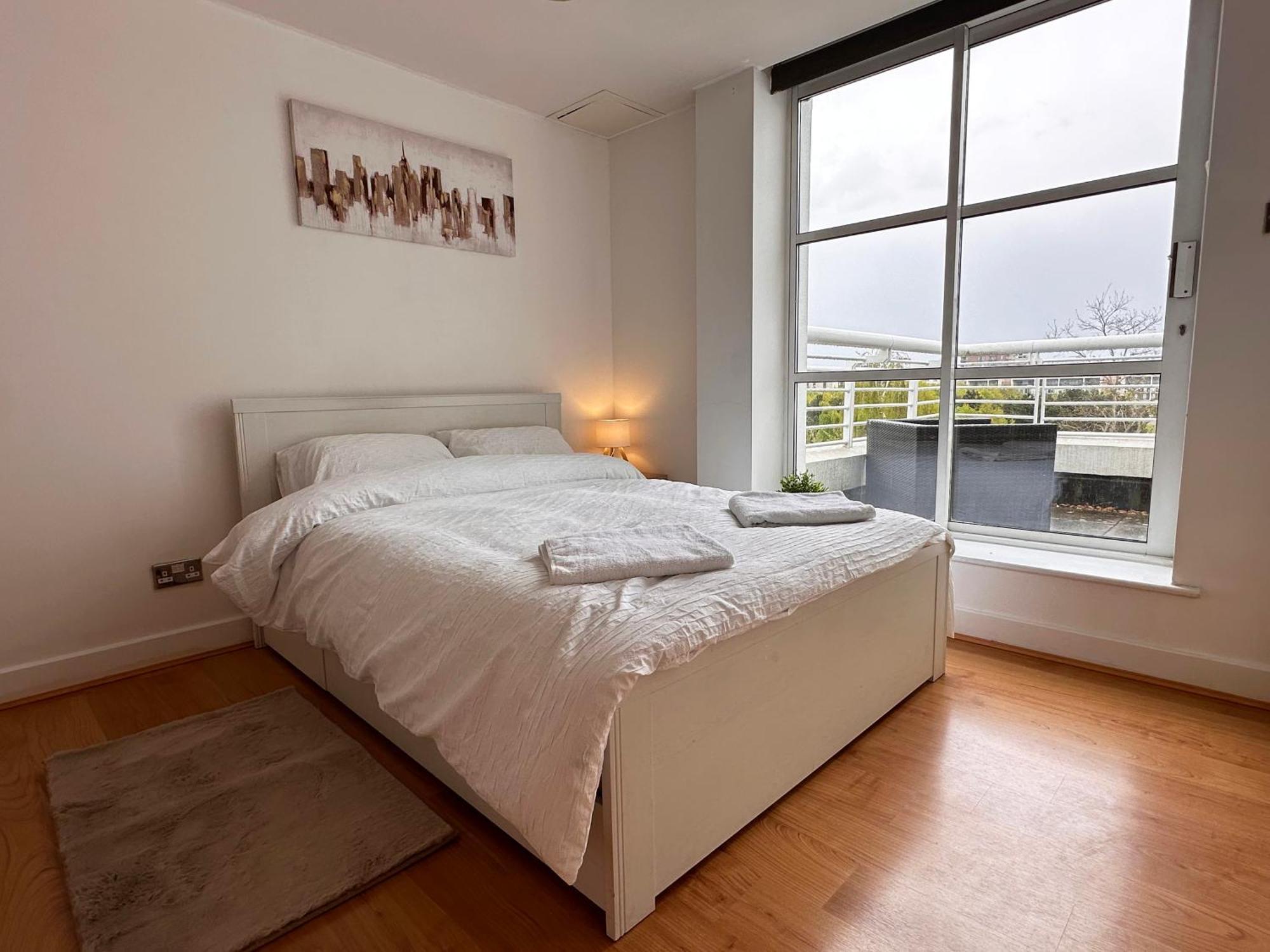 Apartment Lovely 1 Bedroom In Royal Docks By The River