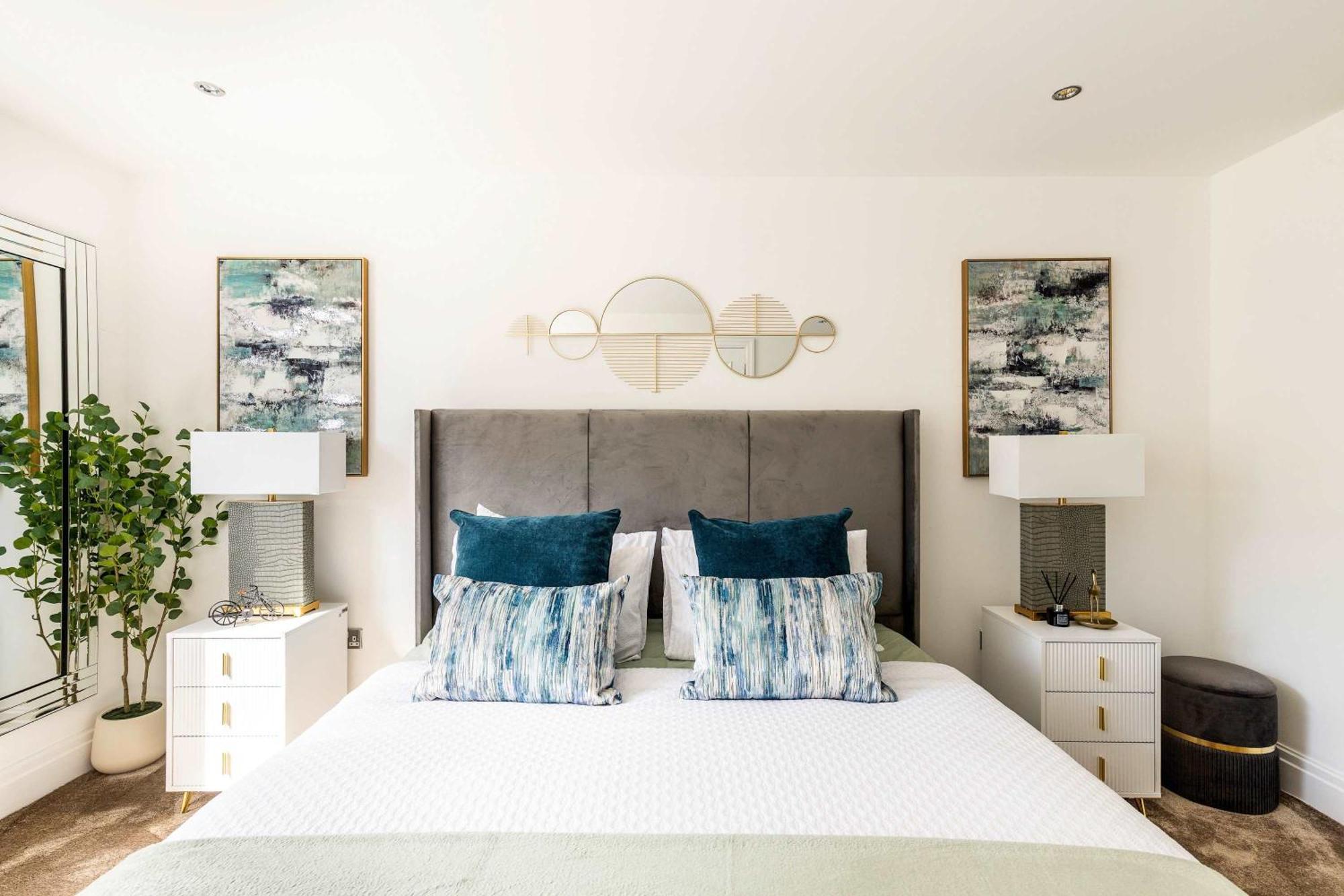 Apartment Italian Elegance In Riverside Battersea