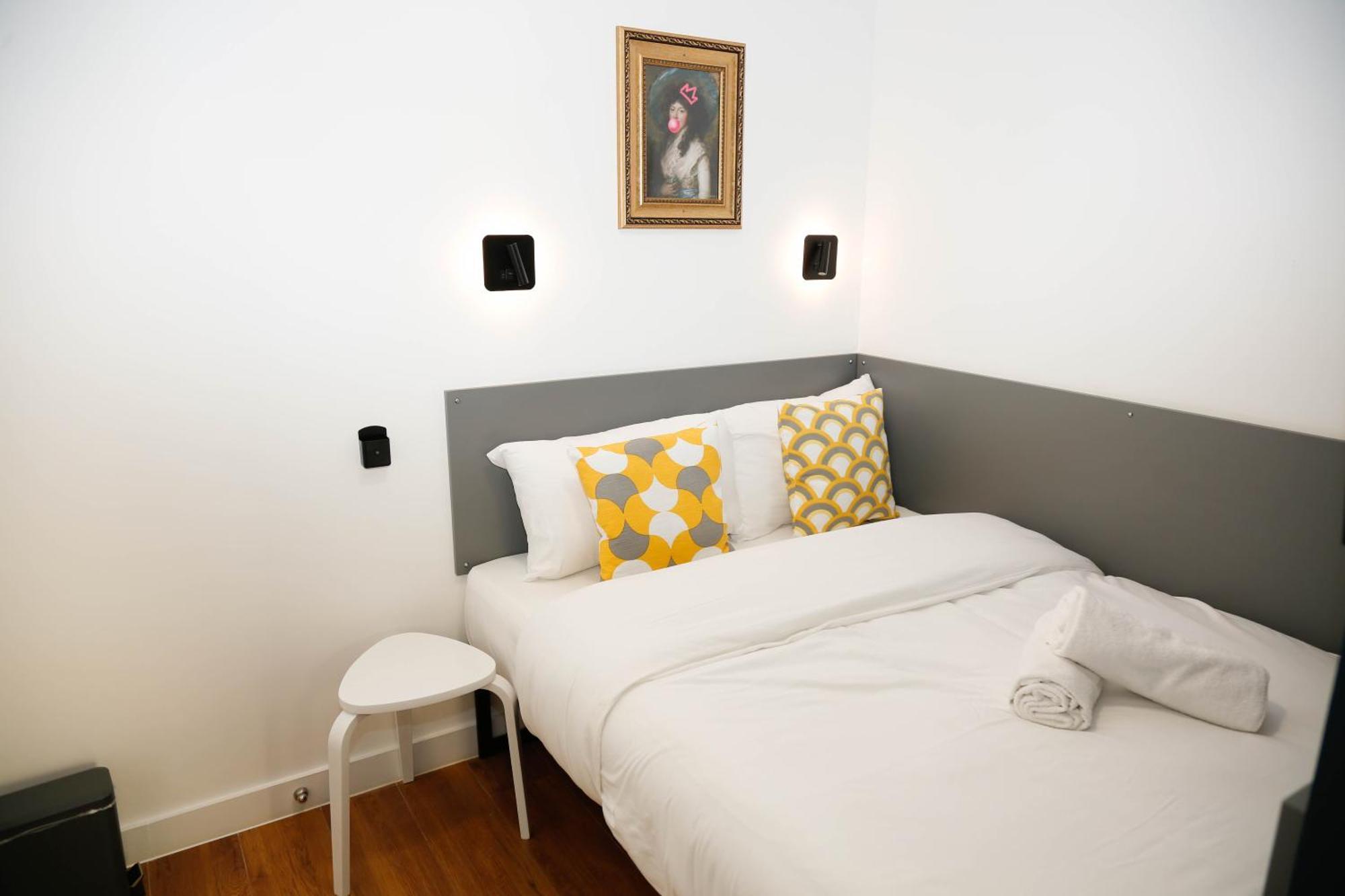 Leilighet New Luxury In Location Next To Shops, Cafes, Bars & Metro London