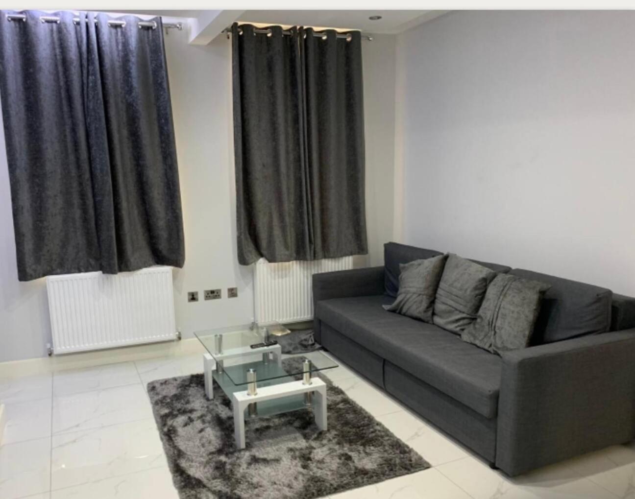 Holborn Beautiful One Bedroom Flat Apartment *