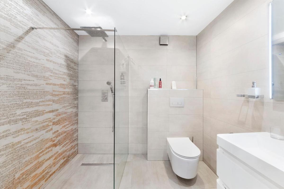Stylish New Covent Garden Soho Apartment London