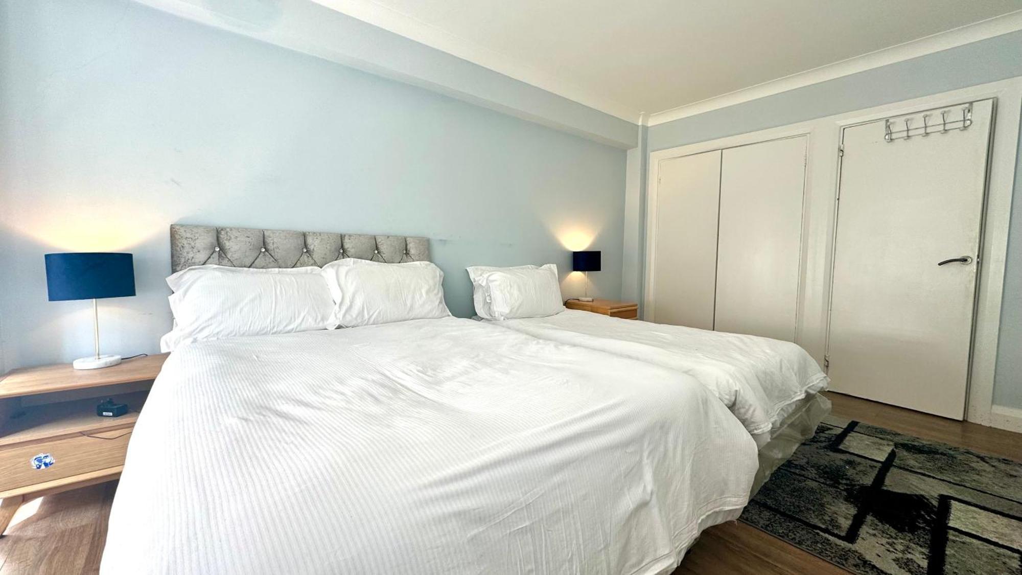 Luxury 2 Bedroom Edgware Road By Amer Apartment London