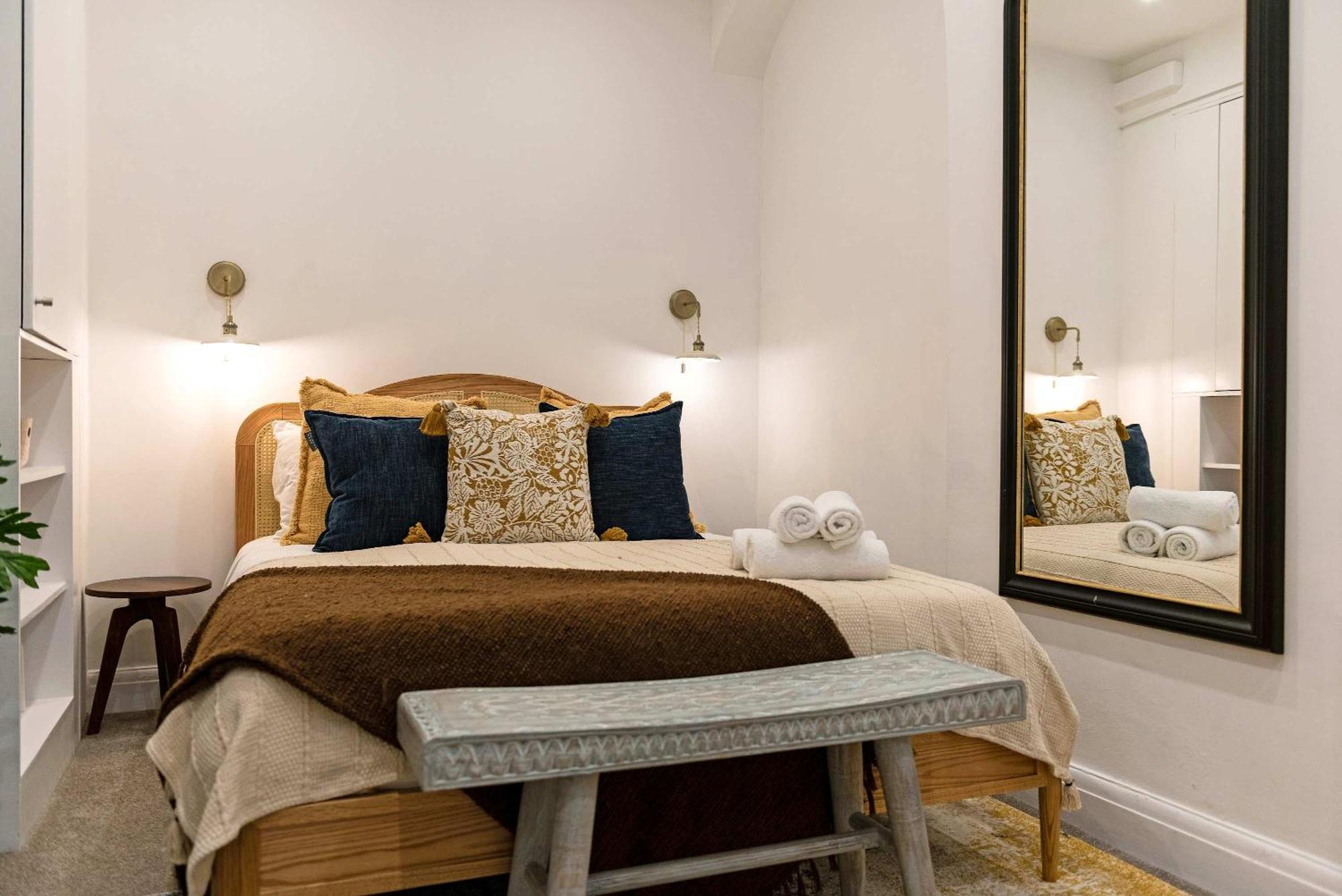 Madestays Premium Hyde Park Townhouse Holiday home