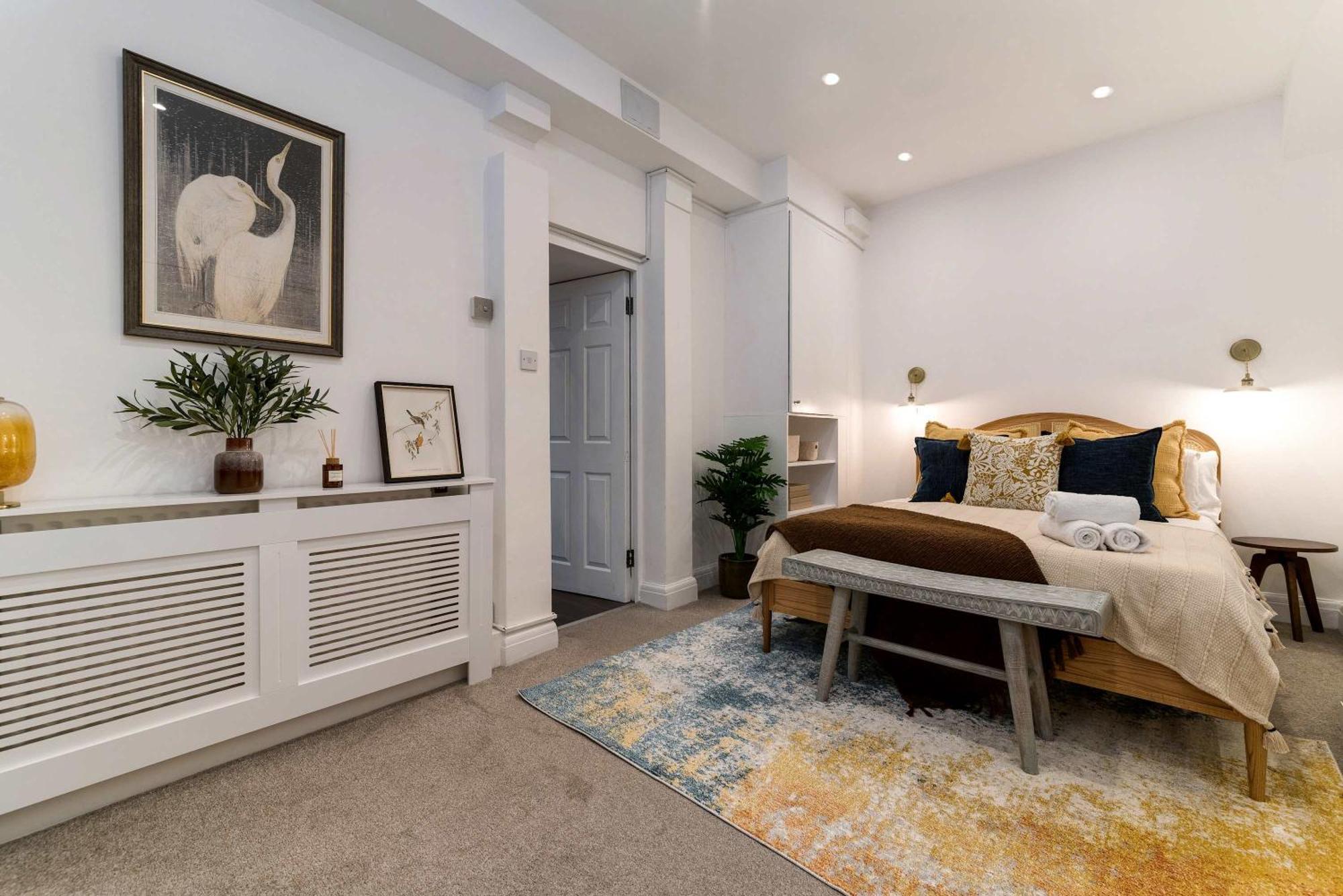 Madestays Premium Hyde Park Townhouse Holiday home *