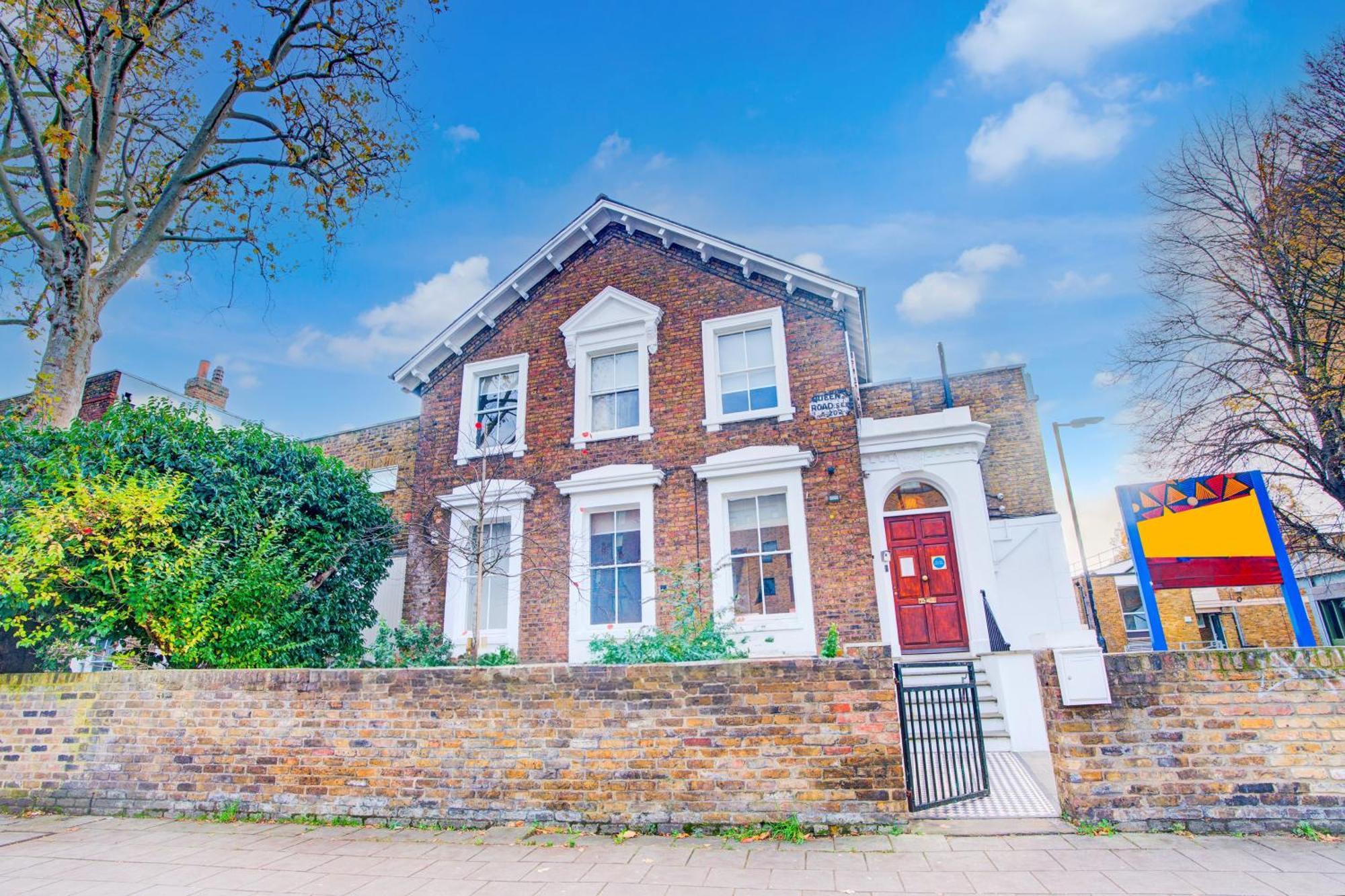 Peckham By Belvilla 3* London