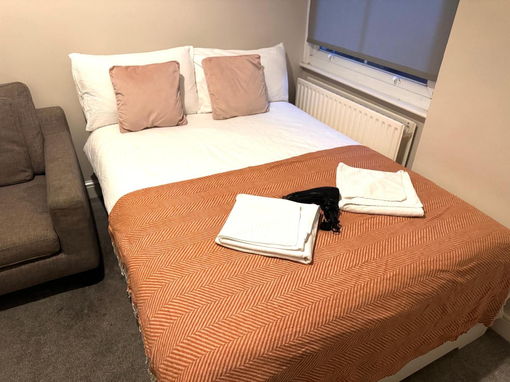 Habitación en casa particular Private Bedrooms In Finsbury Park Station *