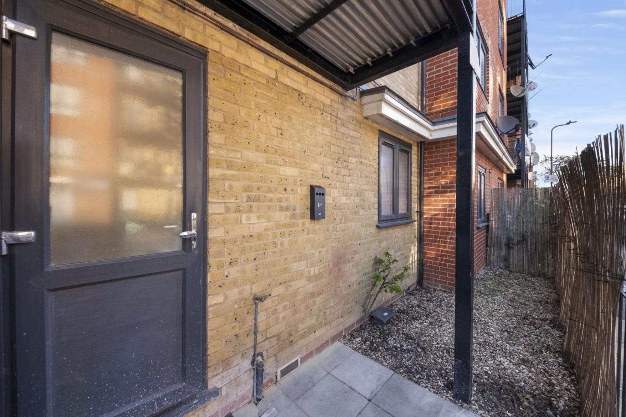 2 Bdr, Wembley Stadium, Parking, Family Friendly * London