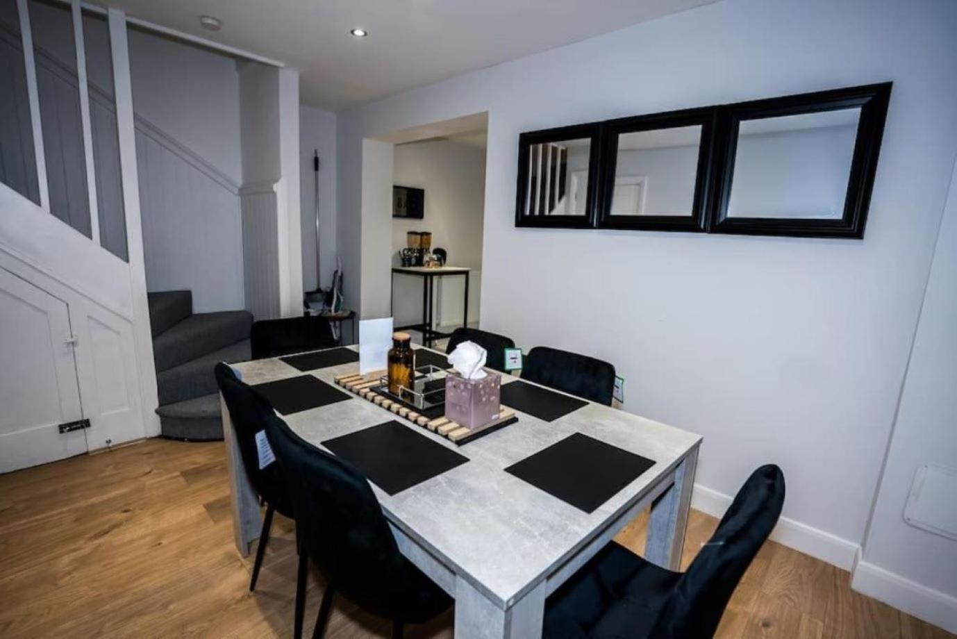 3 Bed Modern House Tottenham Appartement