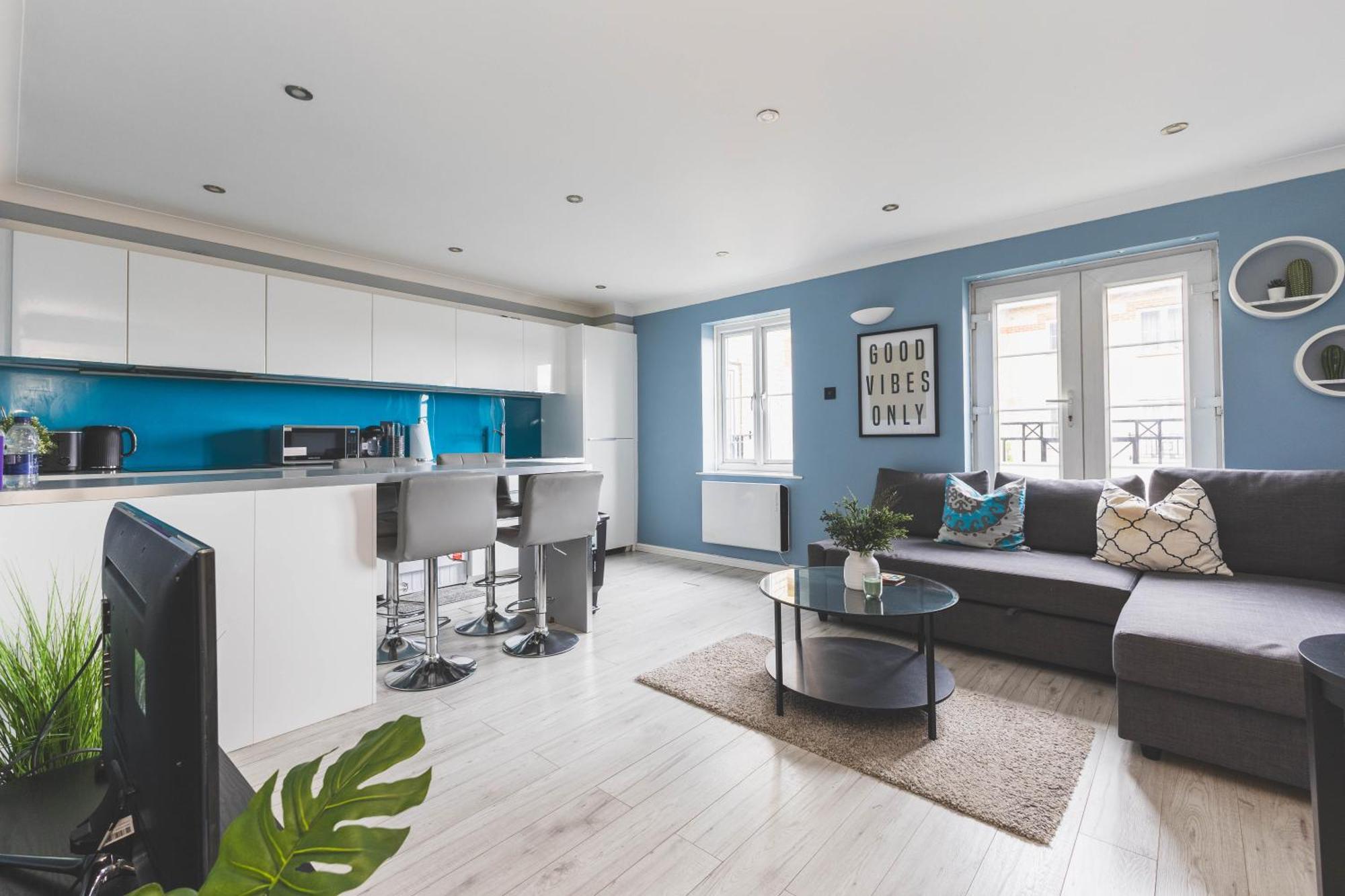 Apartment Cosy 2br, Free Parking, 8min To Airport