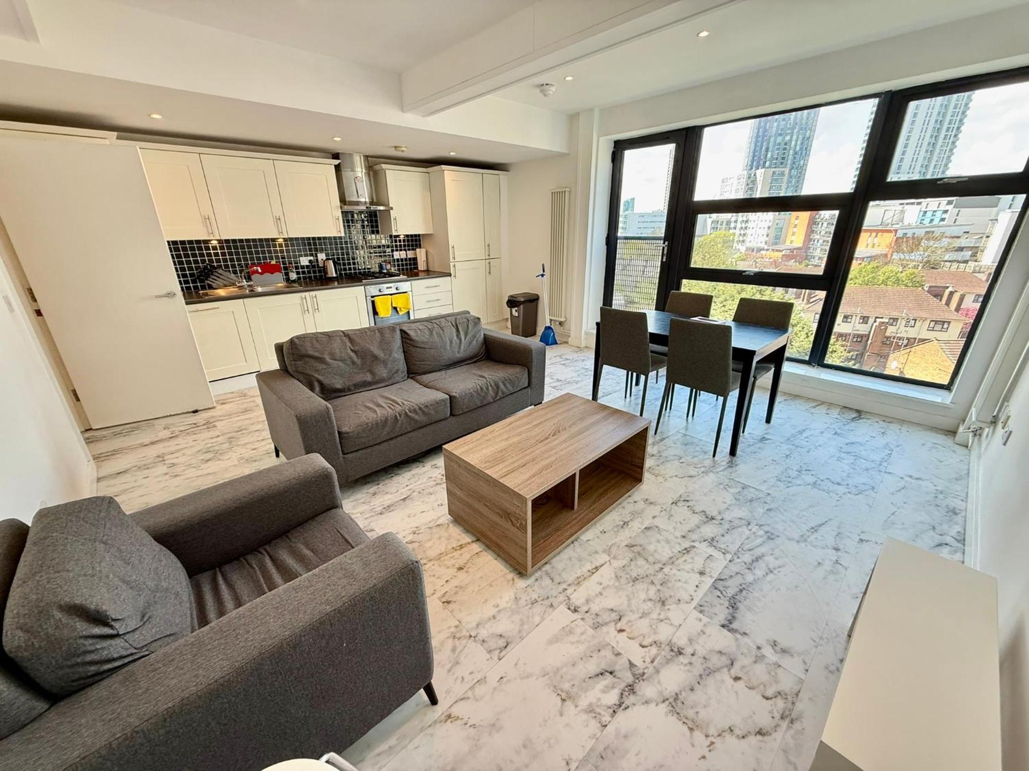 Deluxe Entire With 2x Bedrooms, 2x Bathrooms And A Big Living In The Olympic Park And Westfield At Stratford Leilighetshoteller