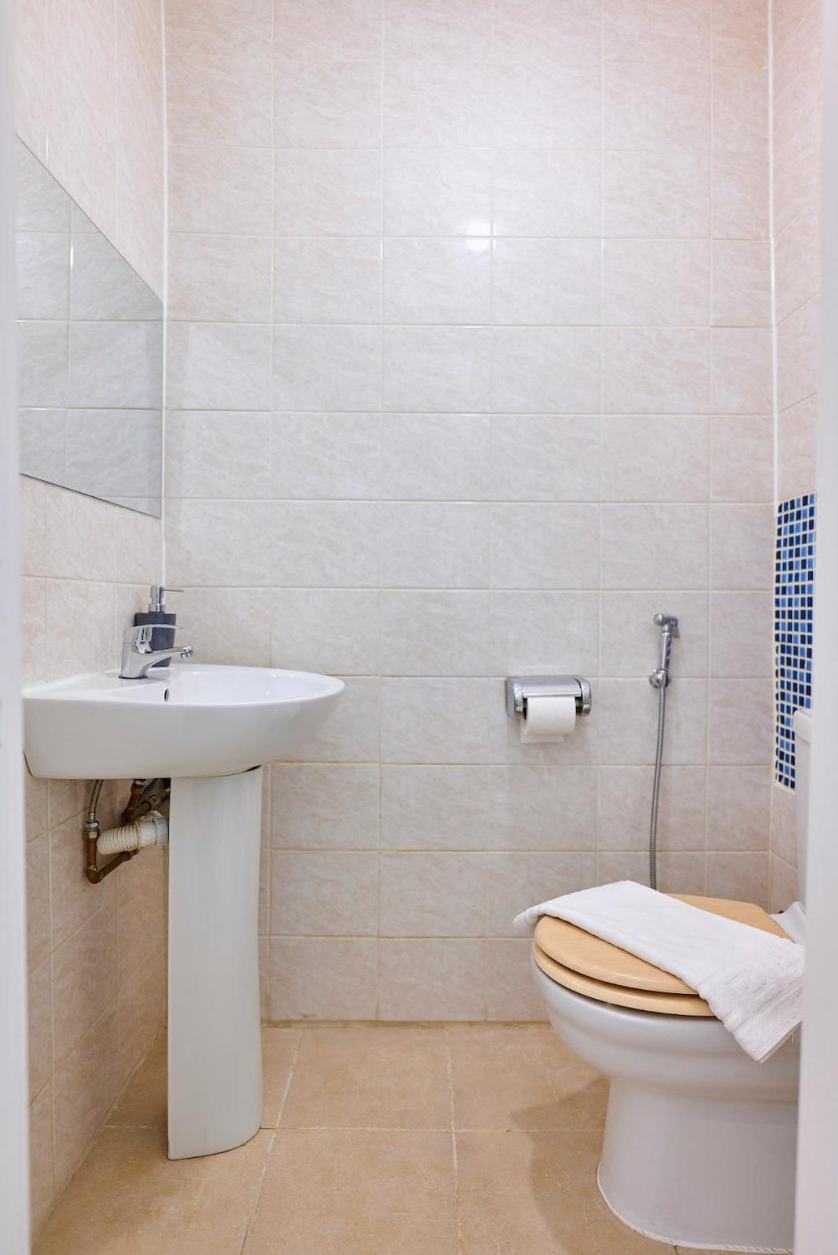 Elegant 3-bed Flat In Bayswater! London
