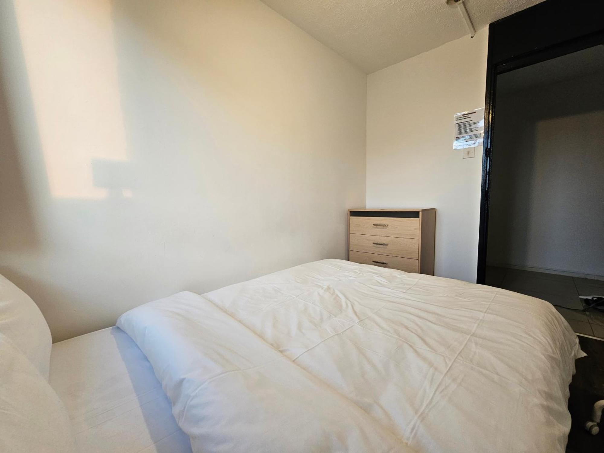 Wapping Guest house