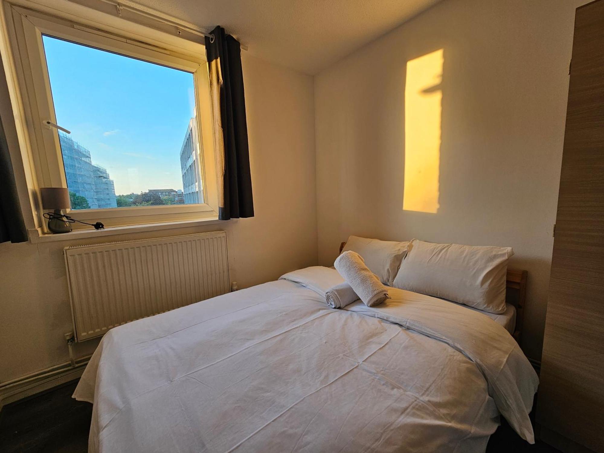Wapping Guest house London