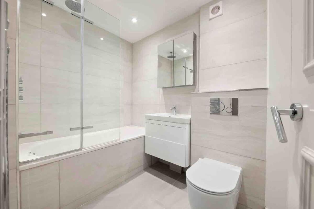 Apartment Sg, Stylish Paddington, London