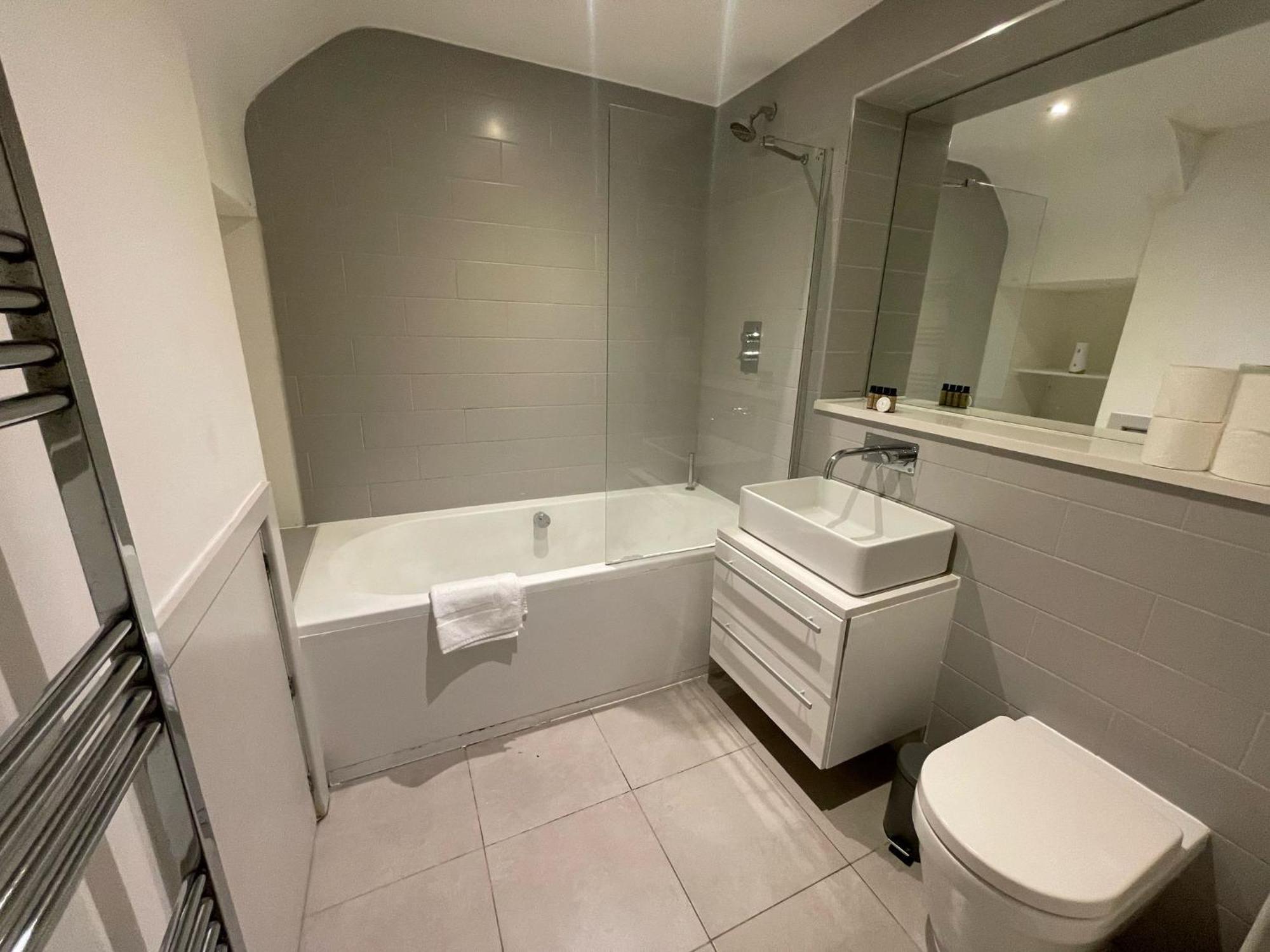 Apartment Camden Hideaway Near Regent S Canal & Camden Market London