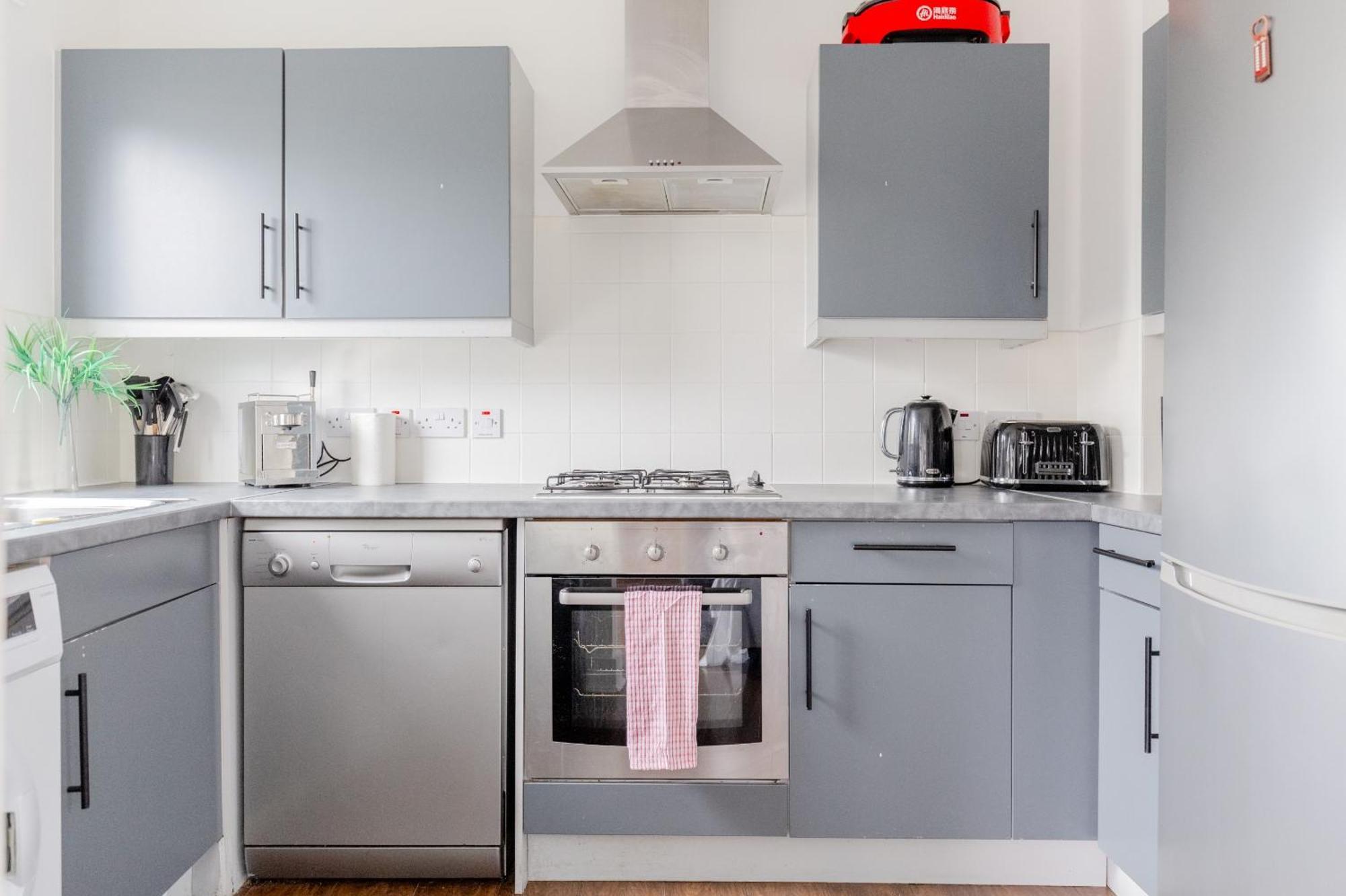 Appartement Bright 2 Bedroom Flat In Lambeth With Balcony *