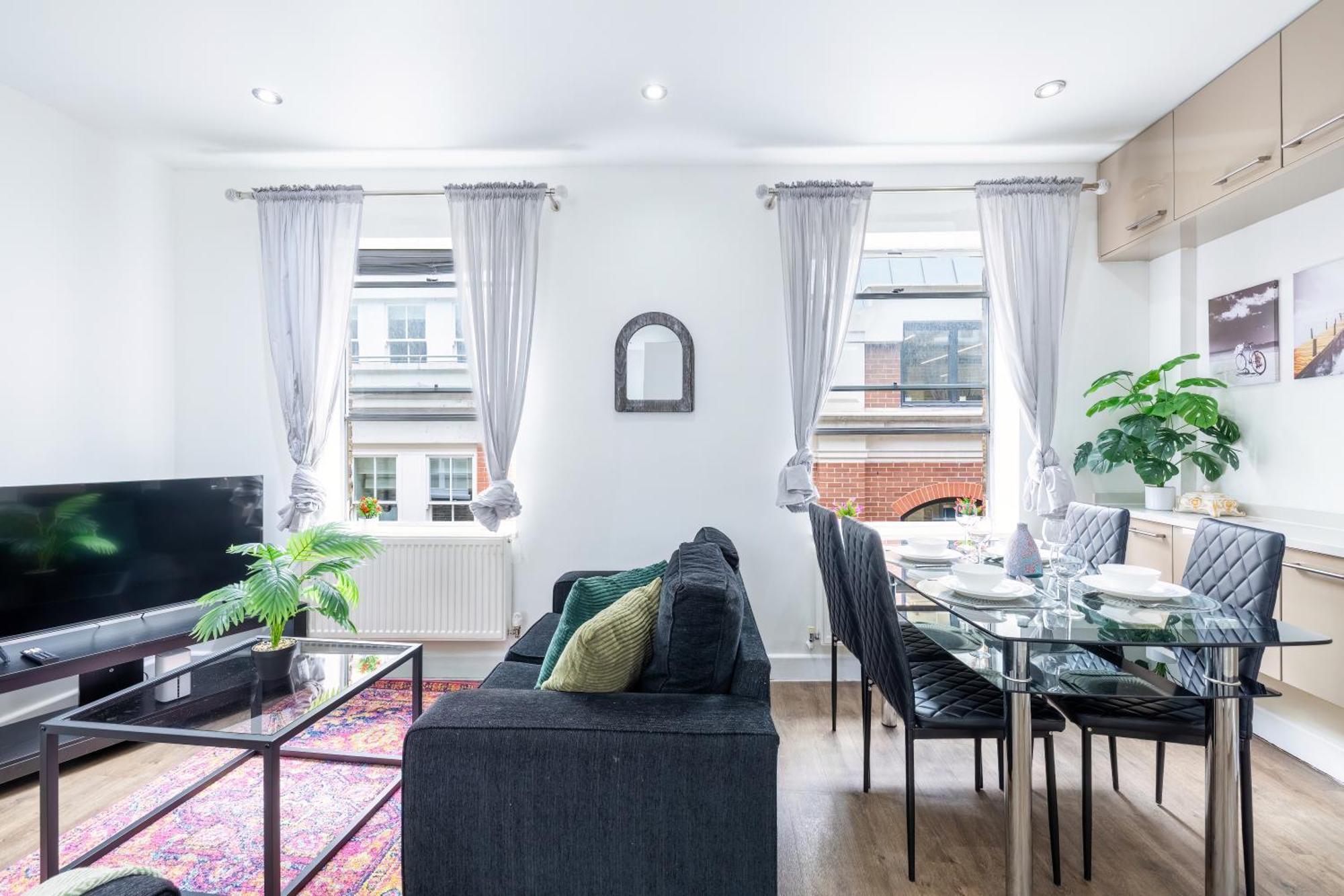 Premier Liverpool Street 2 Bed Super * Londen
