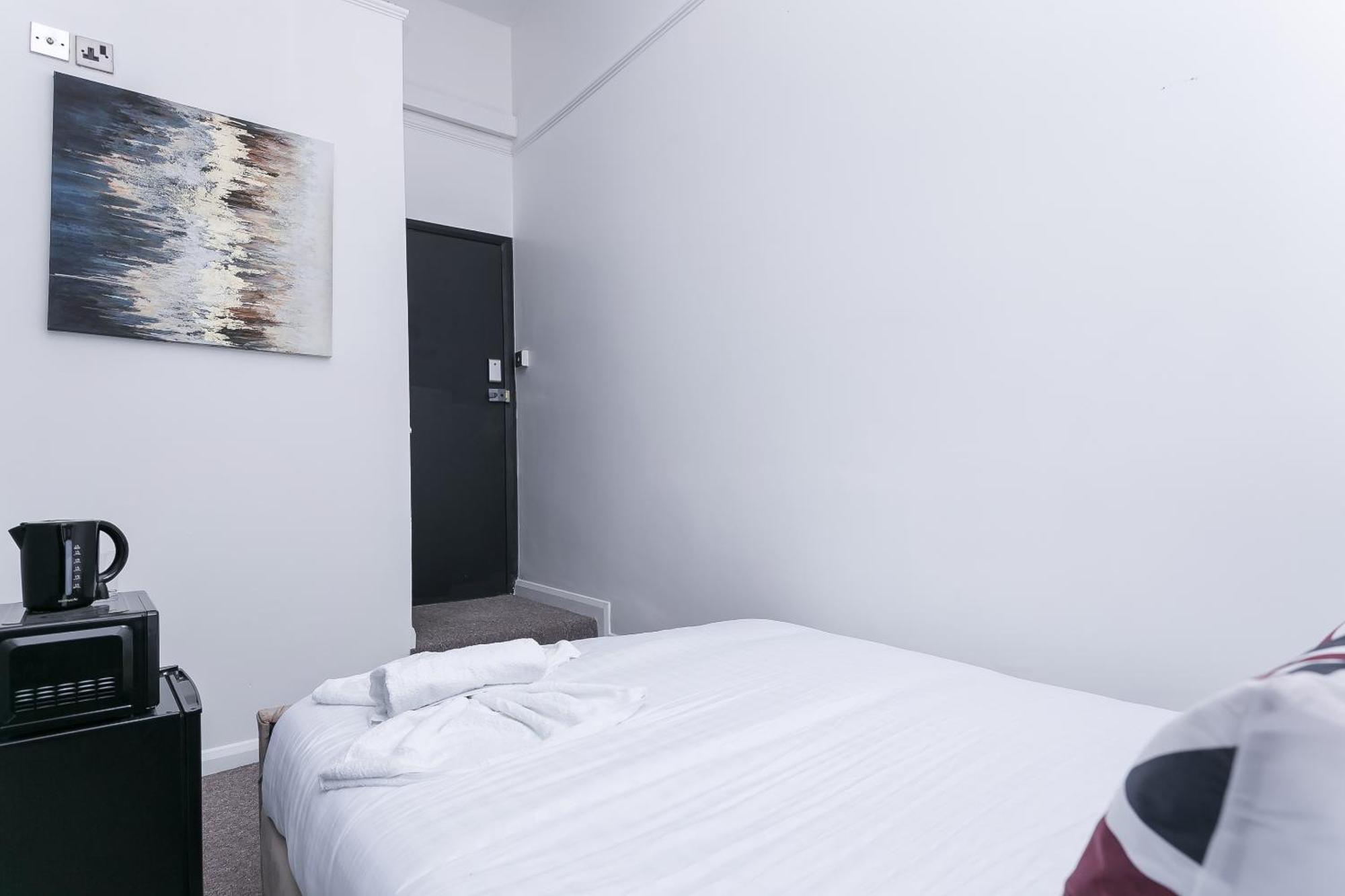 Hostel King Cross Collective - By Aura London
