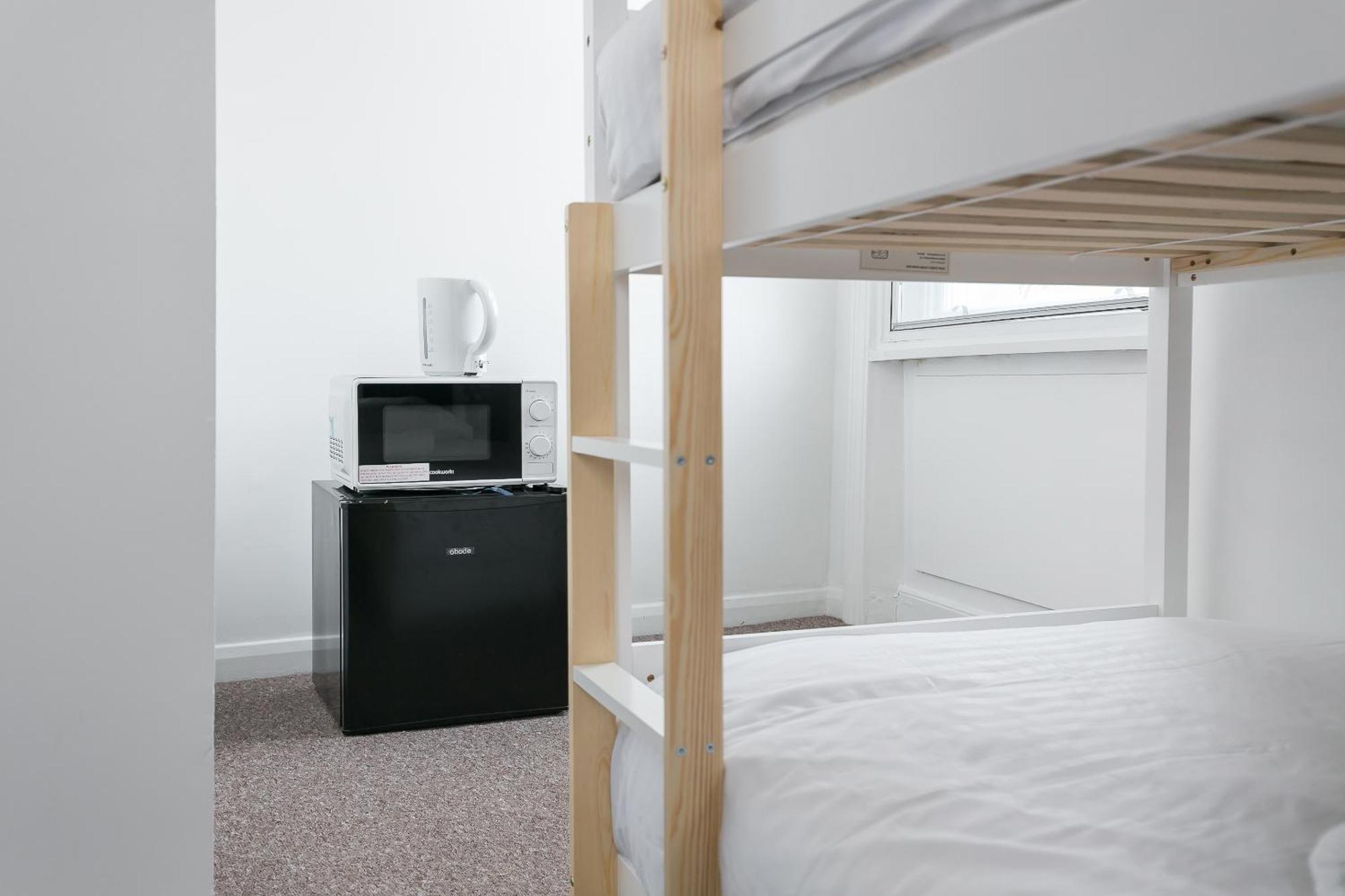 Hostel King Cross Collective - By Aura London