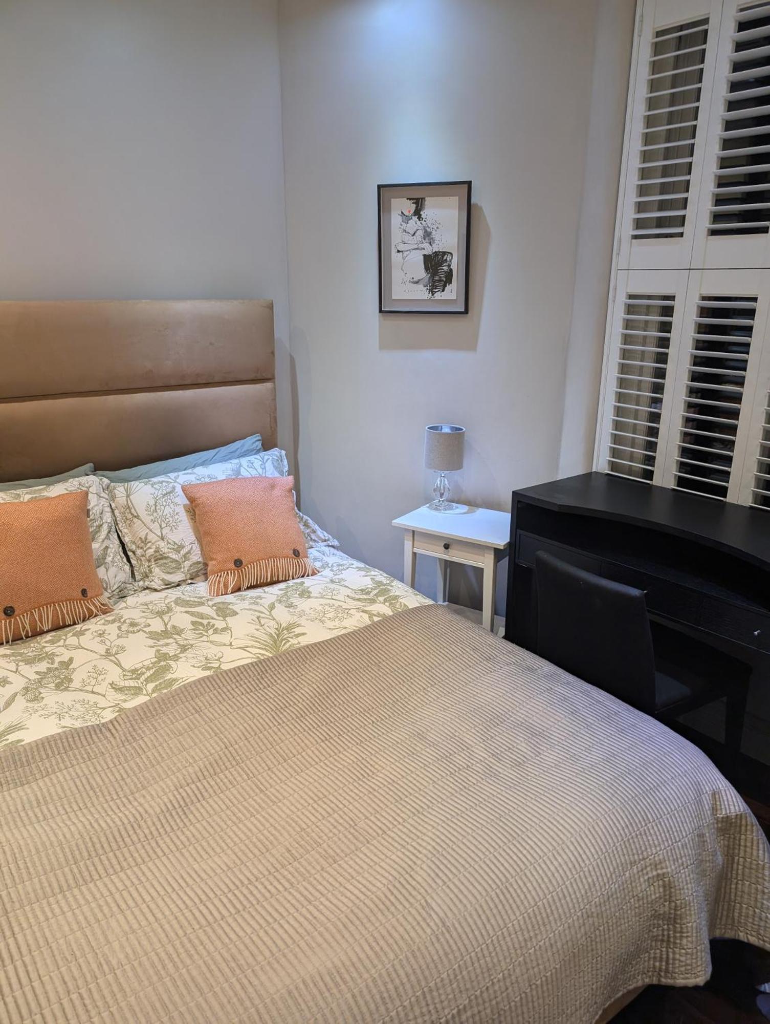 Beautiful 1 Bed Flat Fulham, Leilighet London