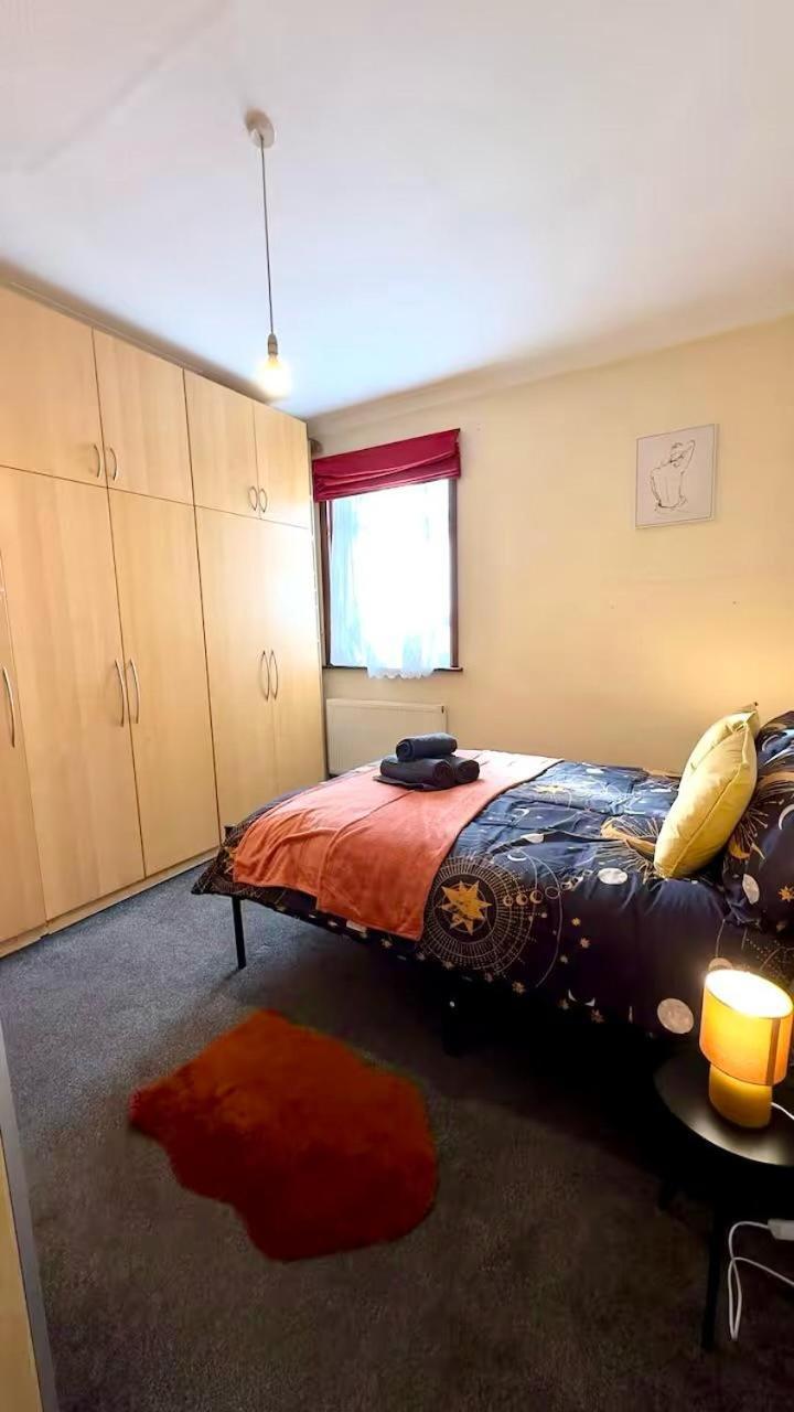 Guest house 25 Minutes To 35 *
