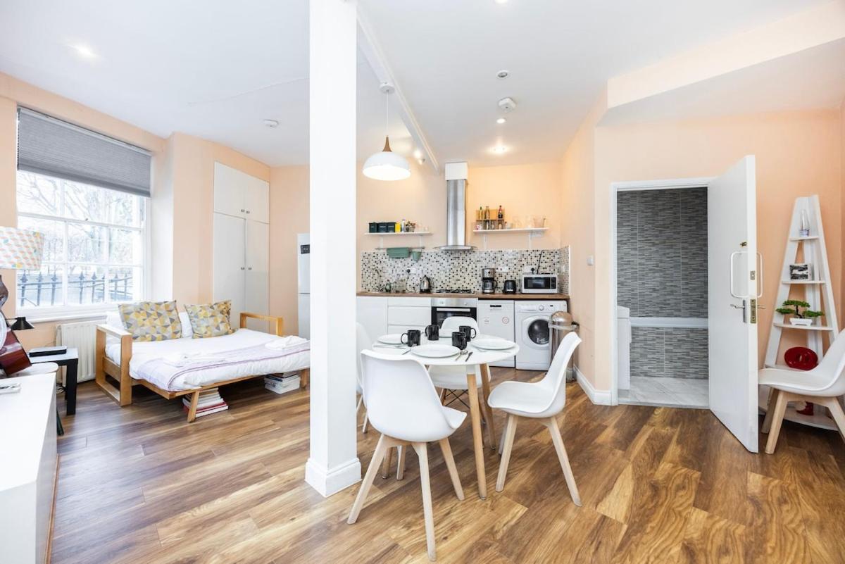Cosy 3 Beds Family Friendly Kings Cross Apartment London