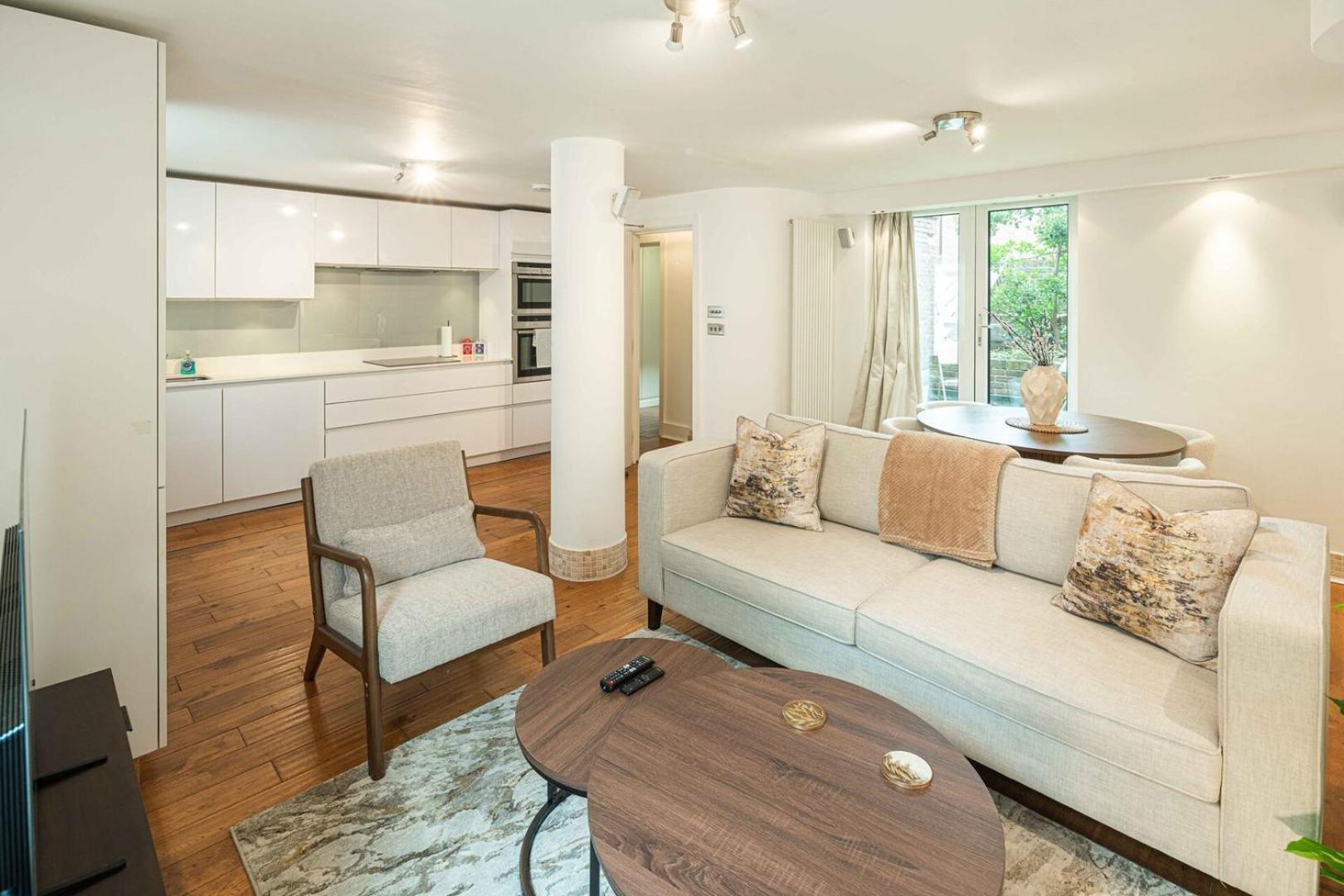 Stylish 3bd Flat In Prime Covent Garden Location * London