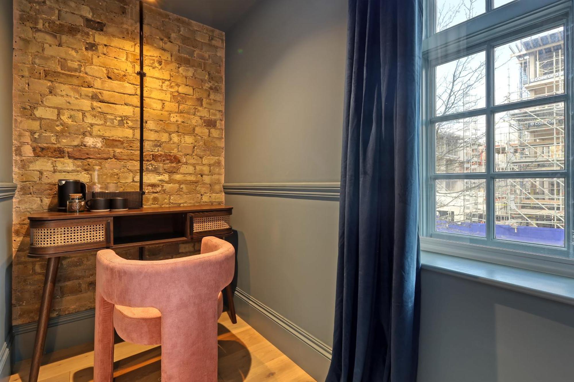 The Carlton Tavern Hotel 5*