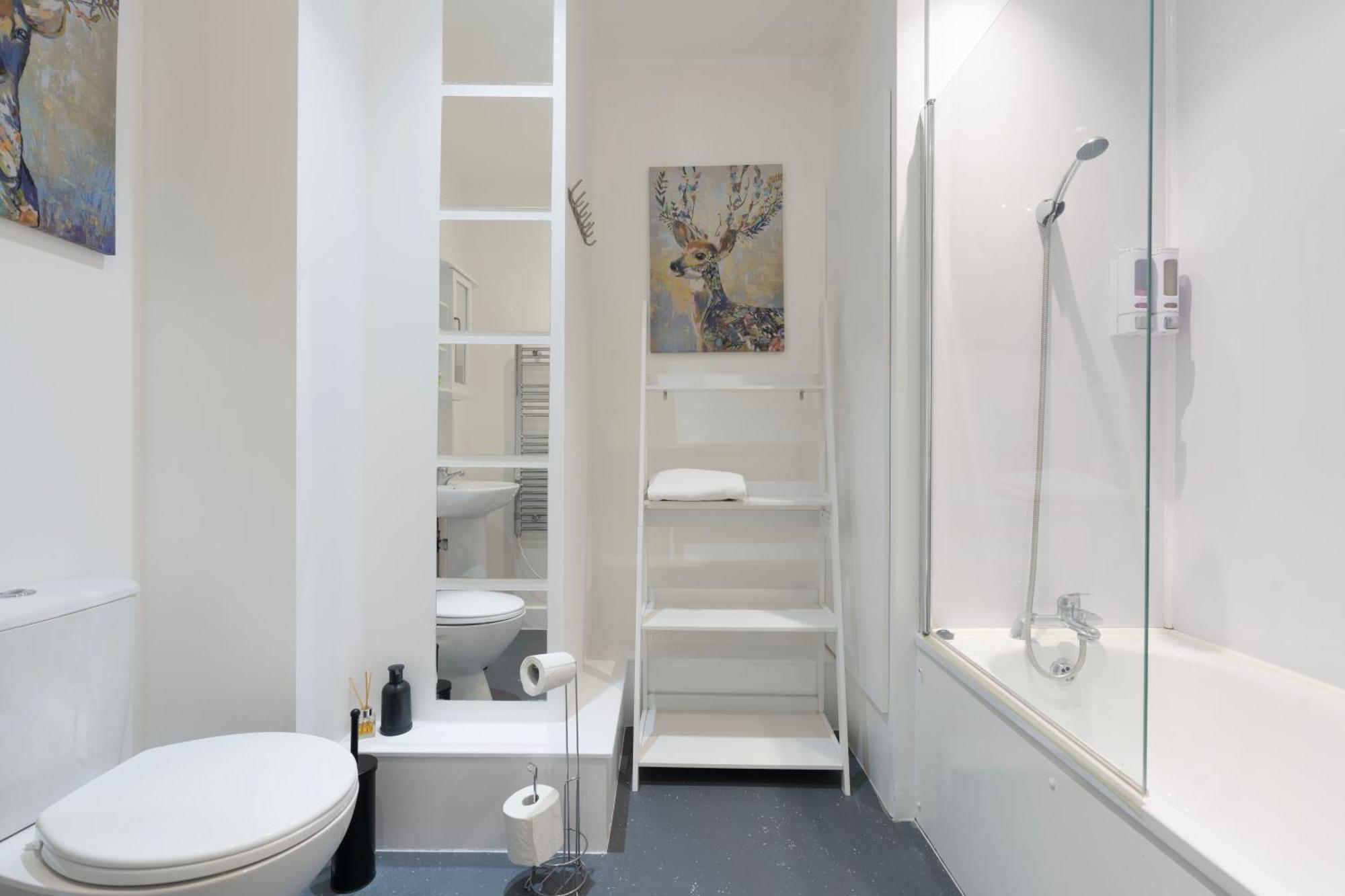 Appartement Stylish Modern By Aldgate East Station 2 Londen