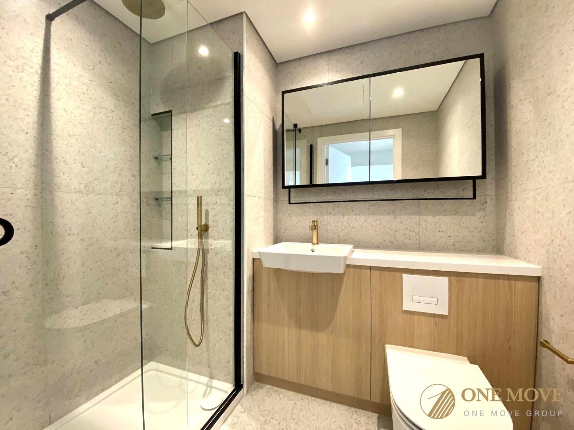 Apartment Luxury Skyline Living 2b2b