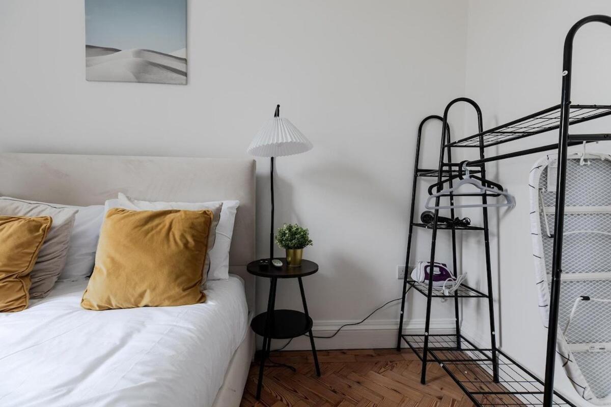 The Earl's Court Haven Apartment