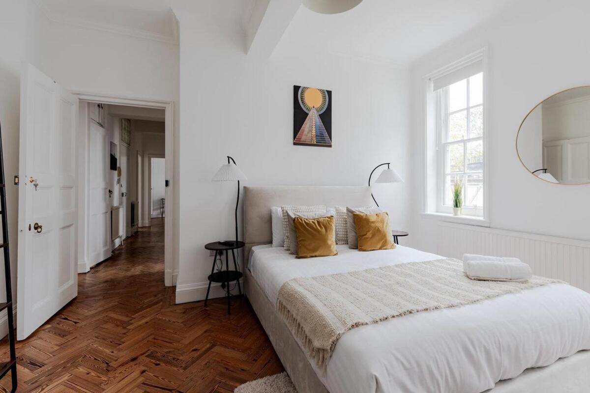 Apartment The Earl's Court Haven