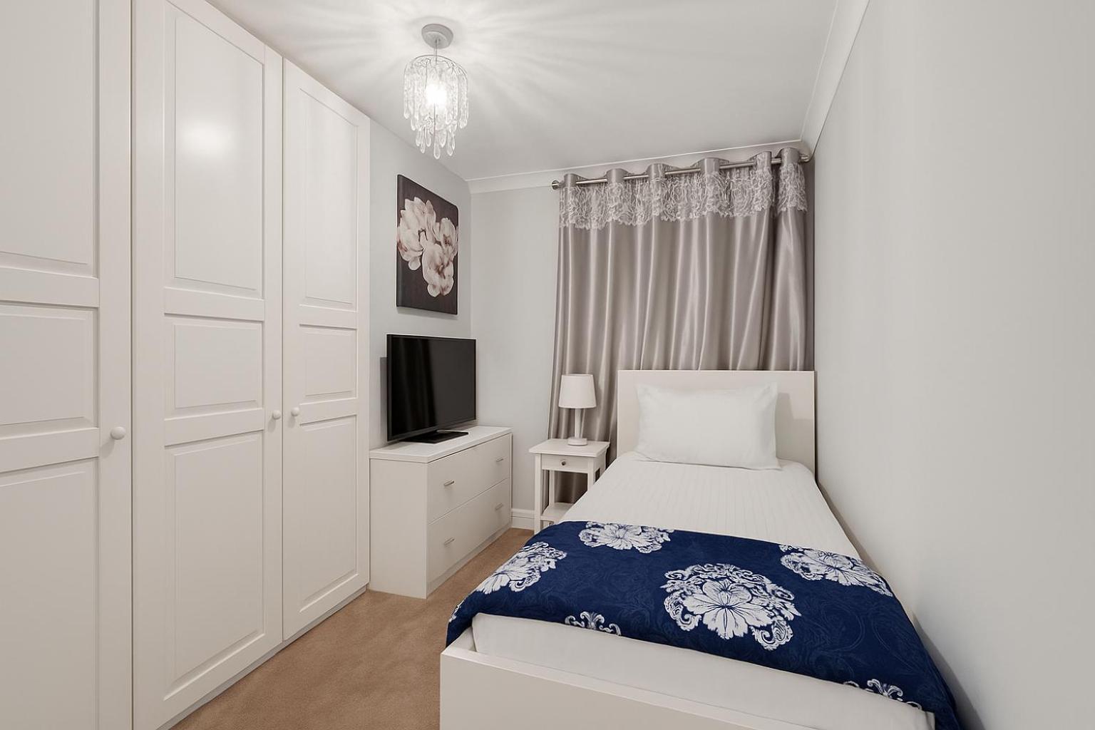 Chic In Brown Hart Gardens Apartment London