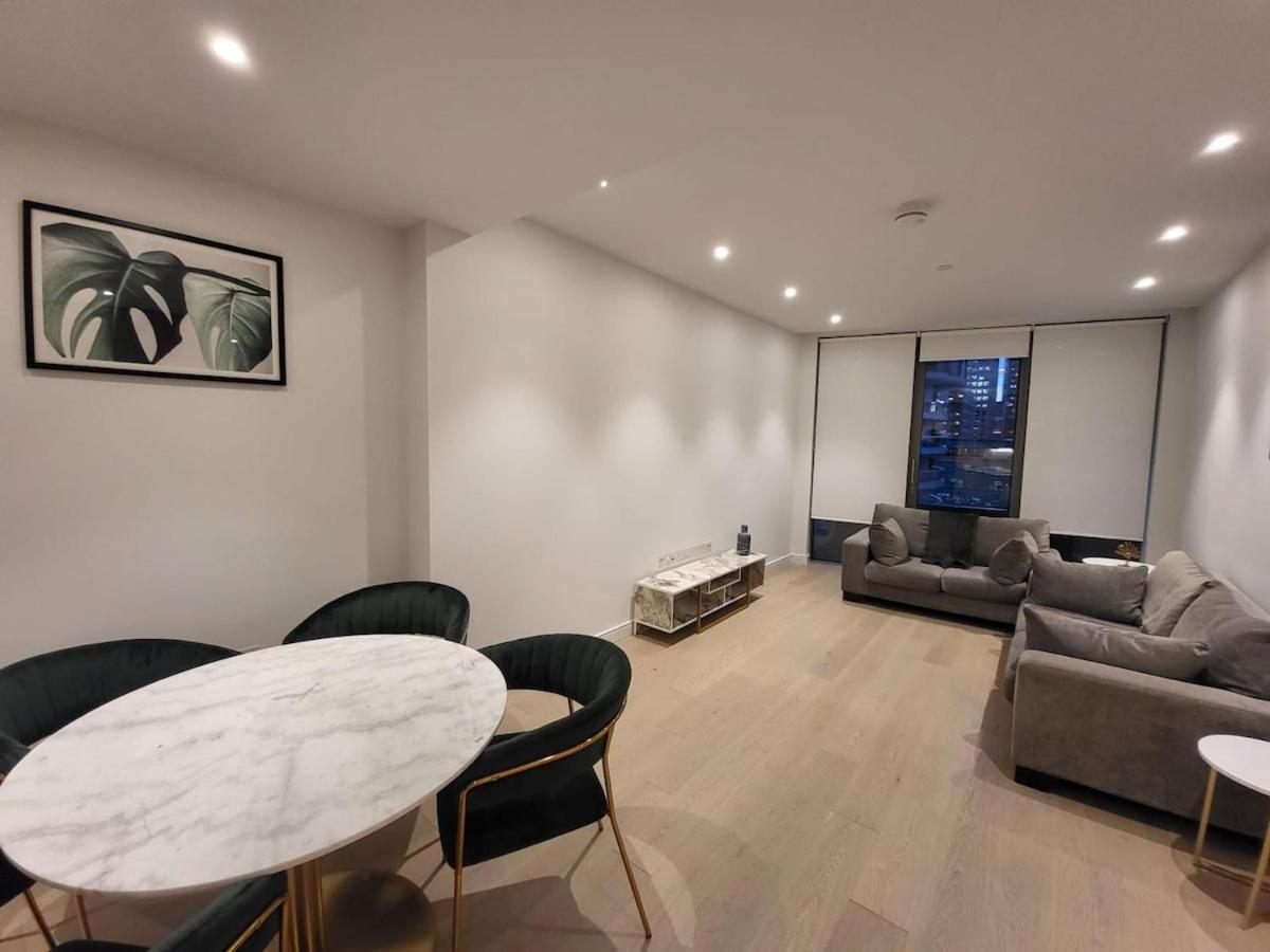 Apartment Luxurious 1-bed Flat Close To Canary Wharf *