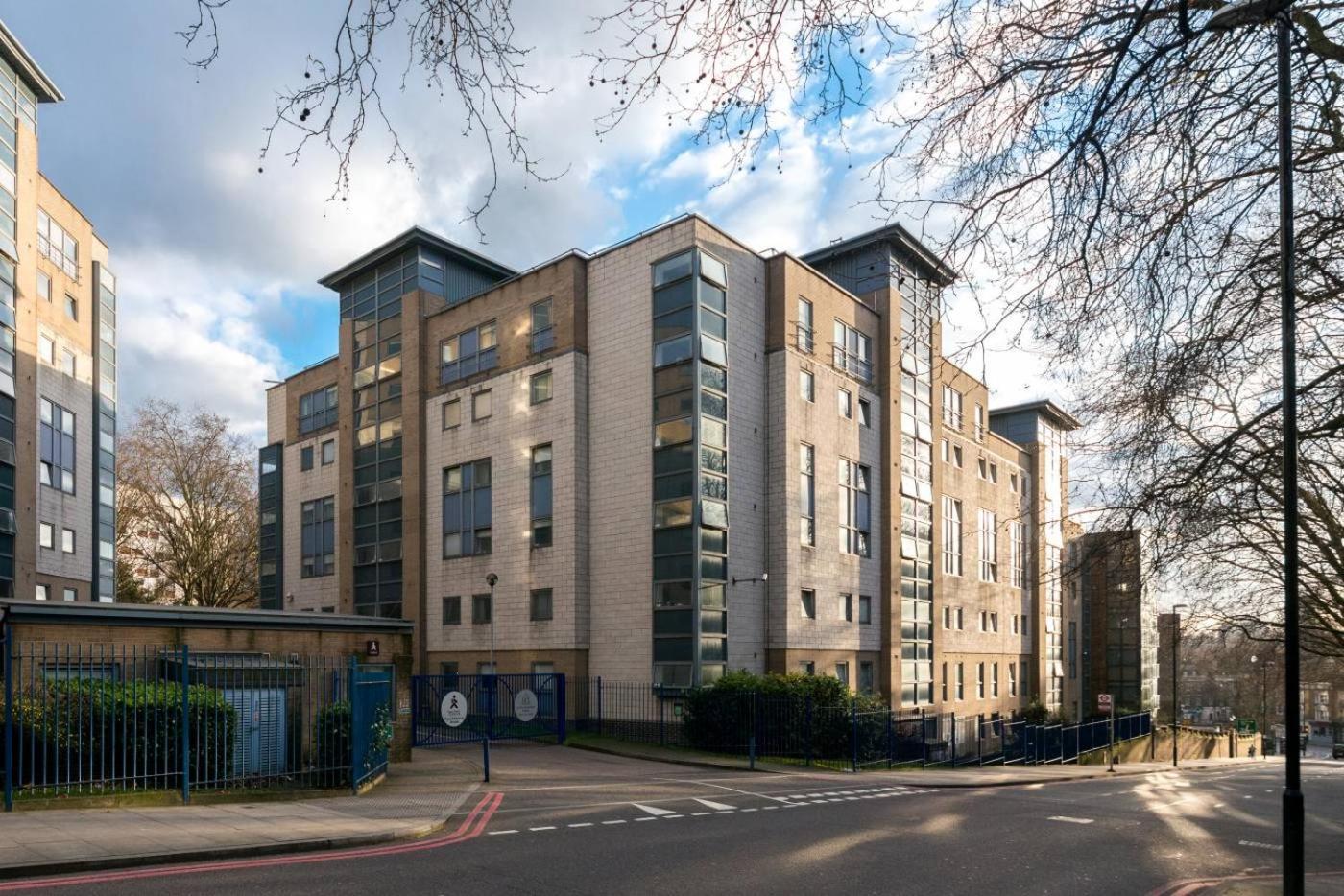 Lighthill House, Finsbury, * Londen