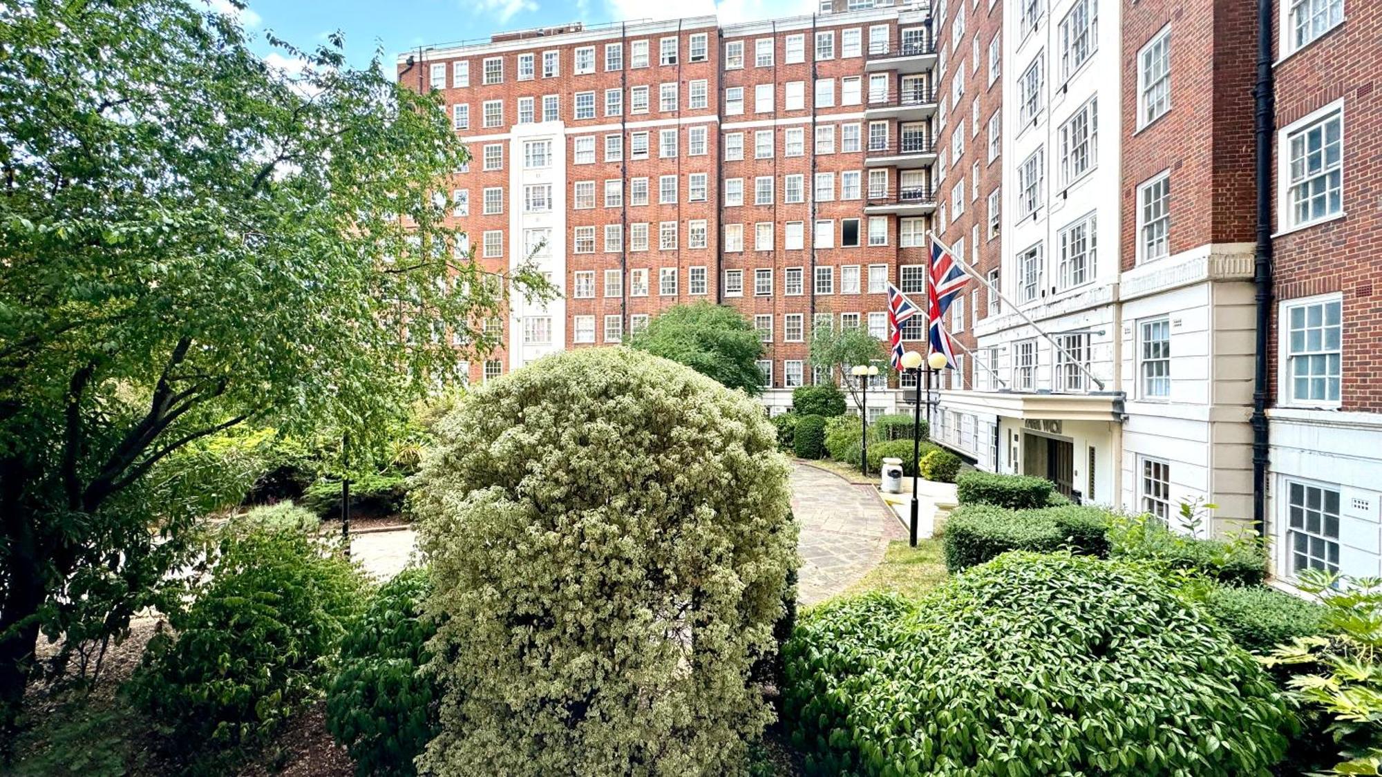 Luxury 2 Bedroom Edgware Road By Amer London