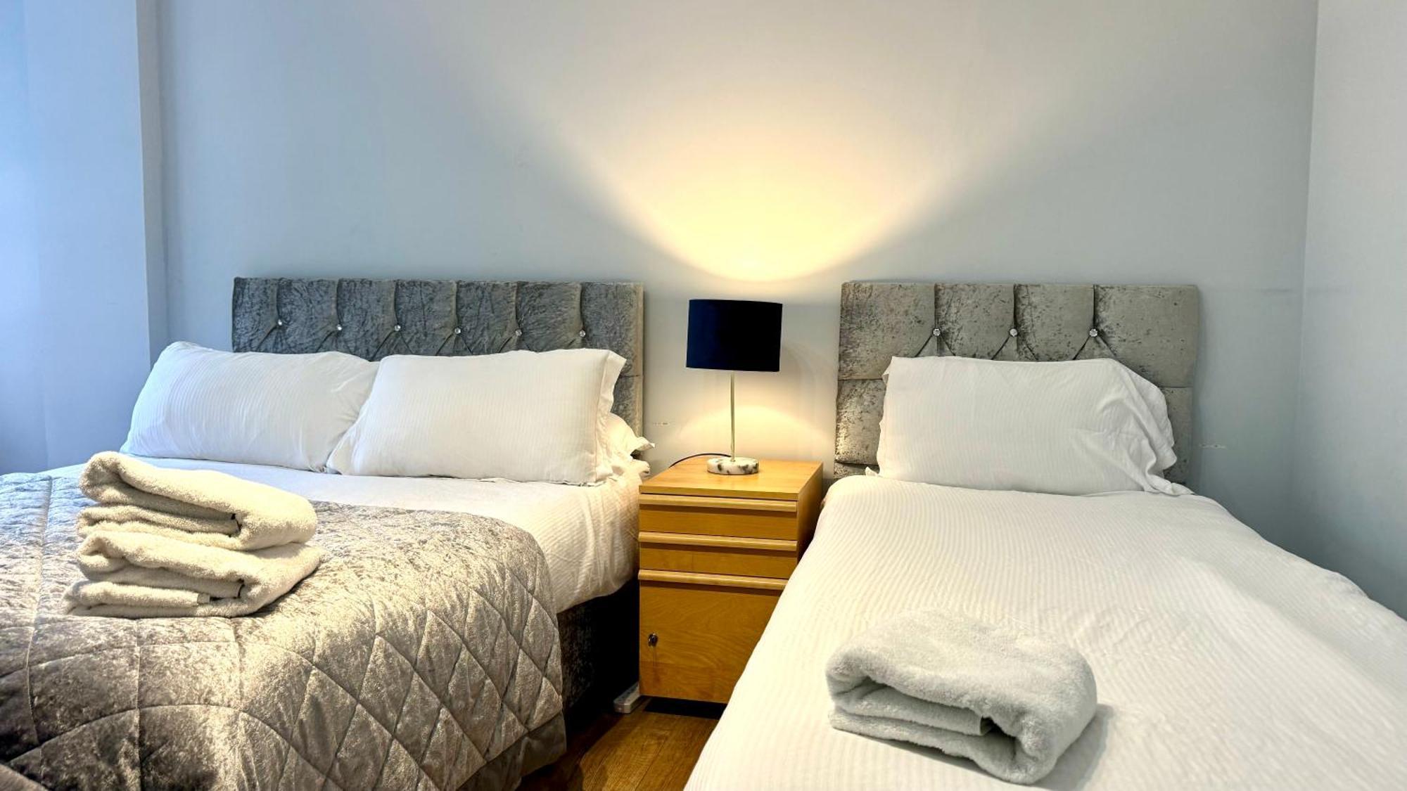 Apartment Luxury 2 Bedroom Edgware Road By Amer