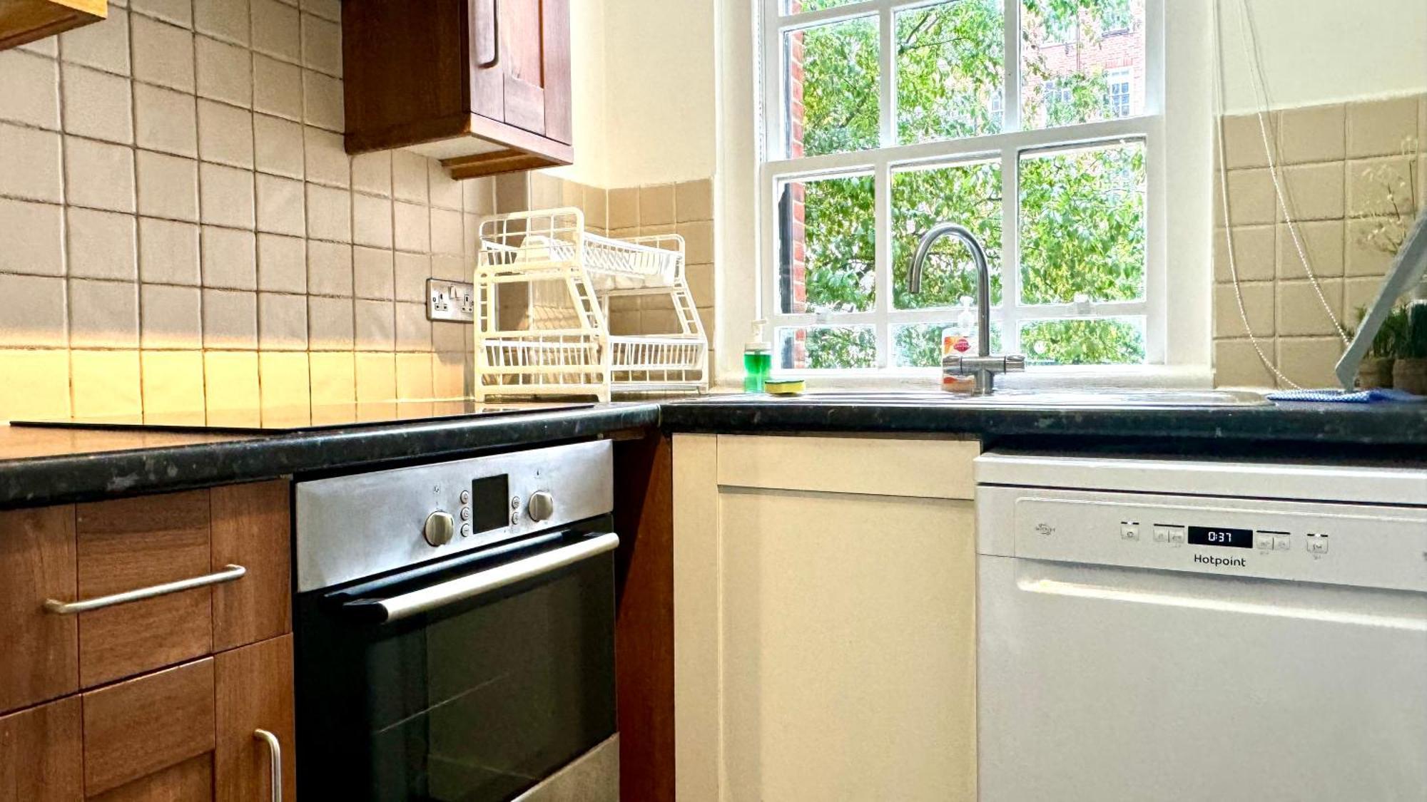 Luxury 2 Bedroom Edgware Road By Amer