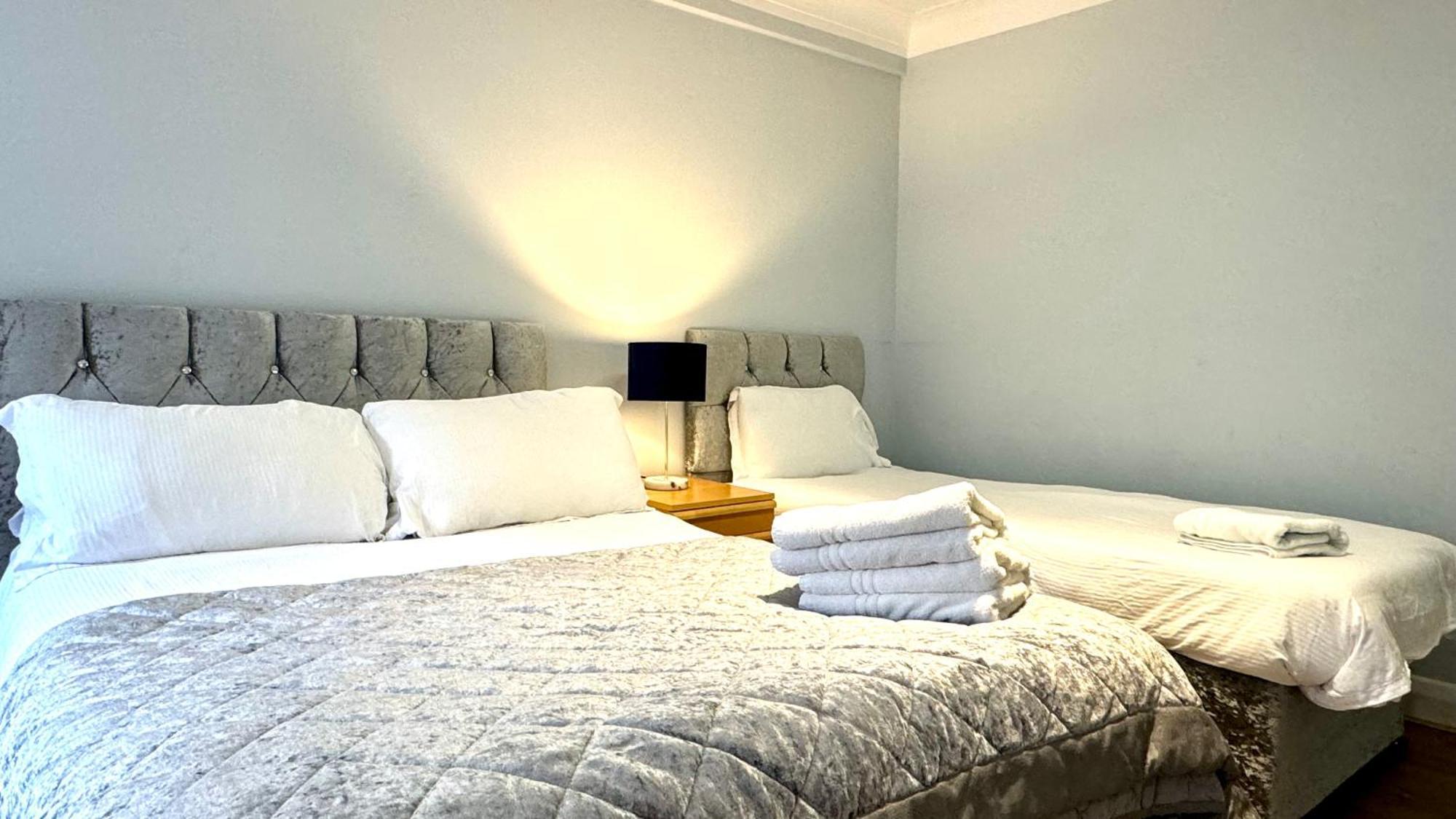 Luxury 2 Bedroom Edgware Road By Amer