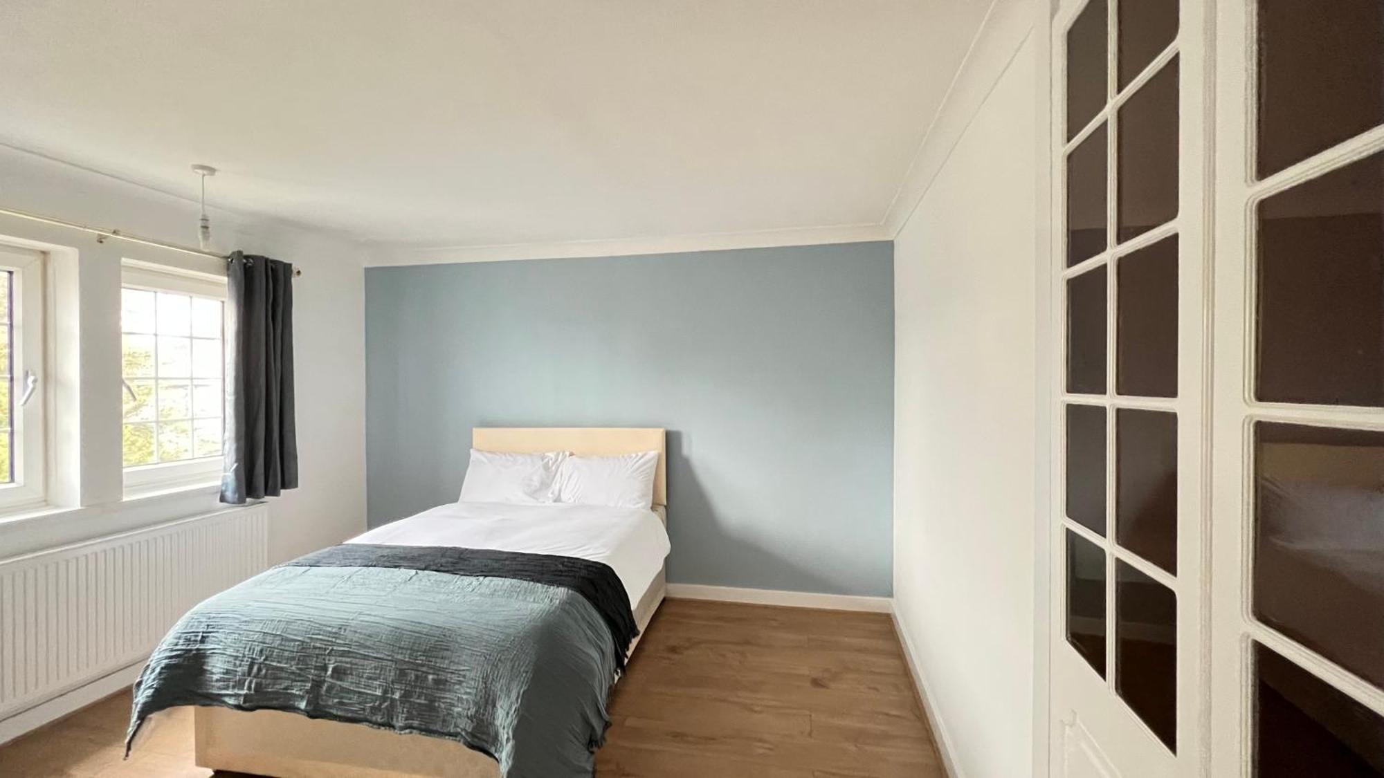 Homely 5-bed Greenwich With Free Parking And A Large Garden Appartement Londen