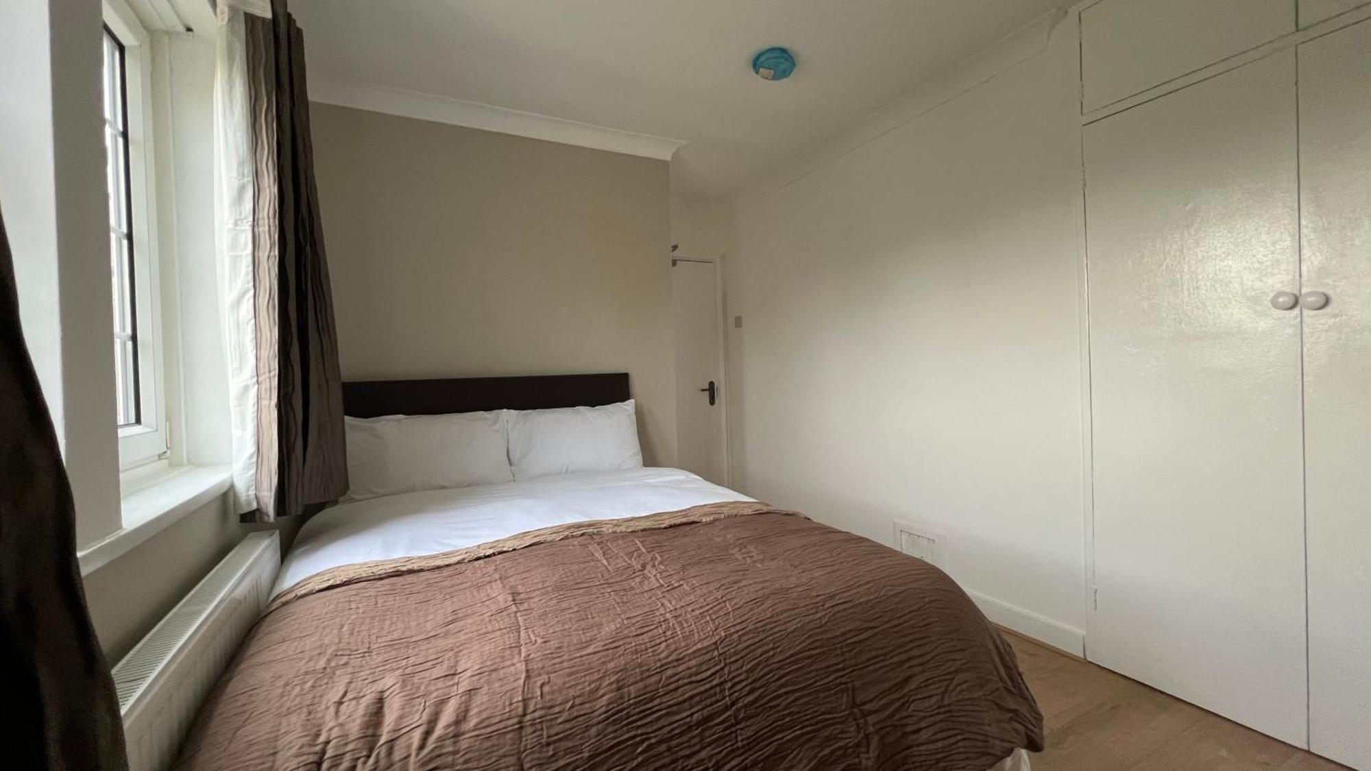 Homely 5-bed Greenwich With Free Parking And A Large Garden Appartement *