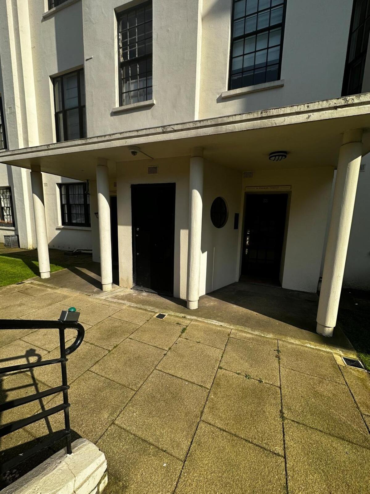 Apartment Stunning Two Bedrooms London