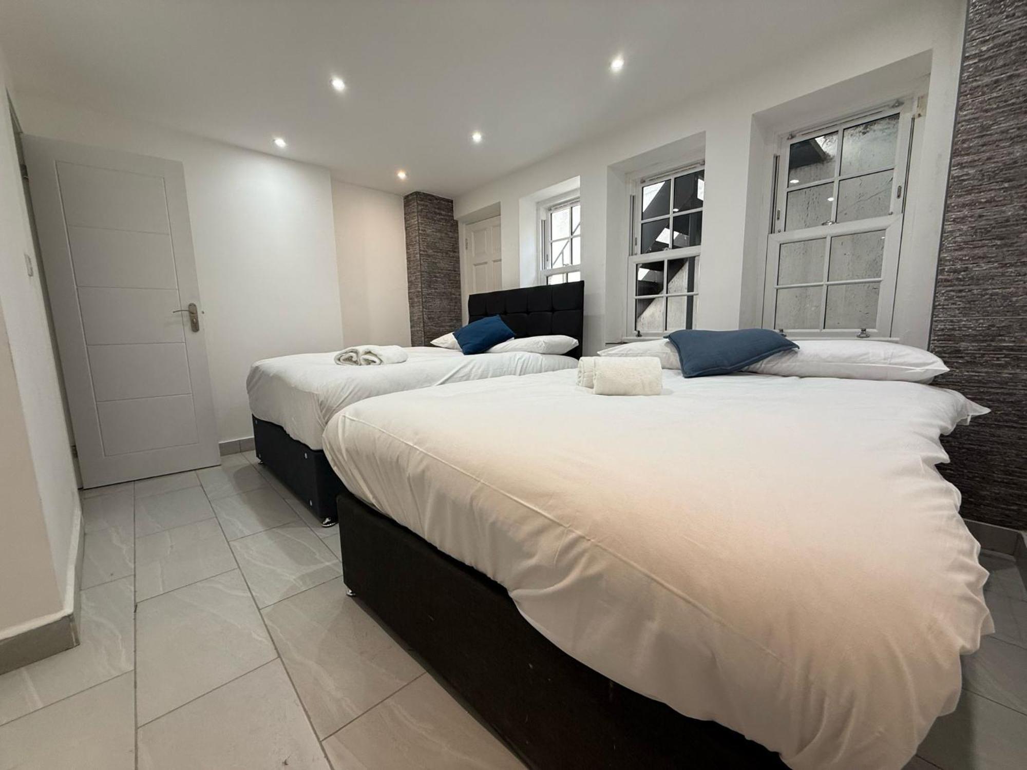 Bell Street 2 Bedroom Flat B London