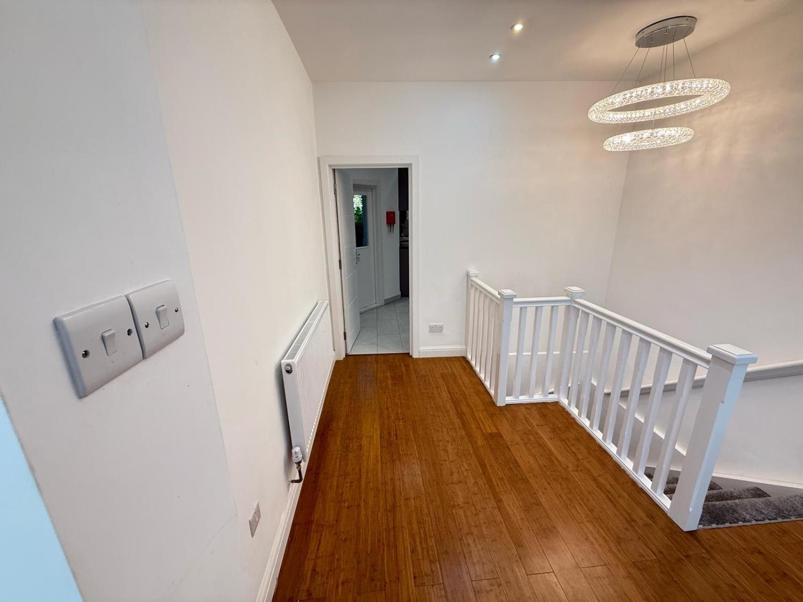 Apartment Bell Street 2 Bedroom Flat B London