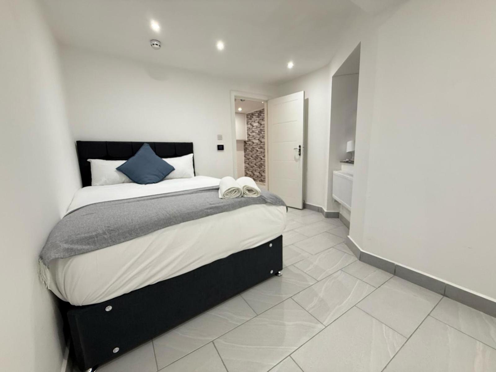 Apartment Bell Street 2 Bedroom Flat B London