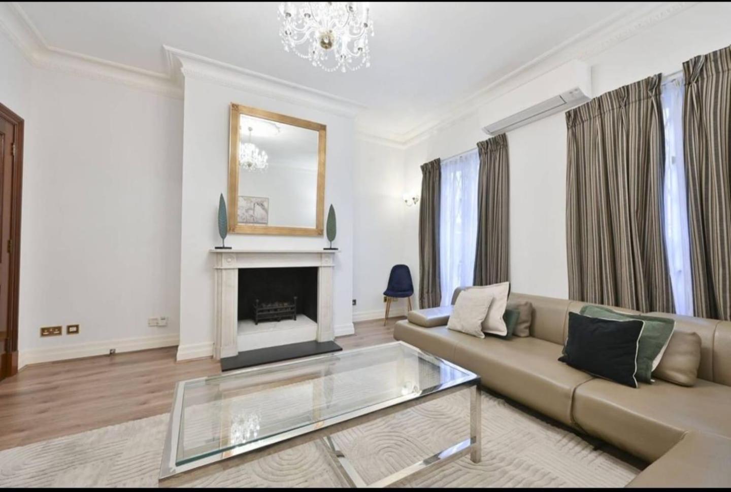 Apartahotel Carlton Court - Mayfair Londres