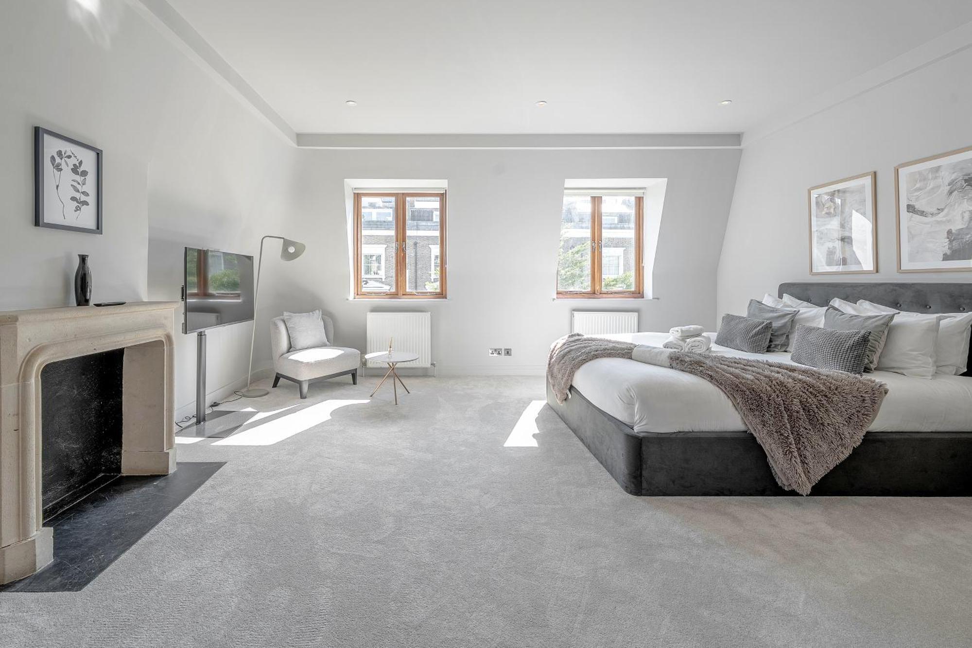 Luxurious 4 Bedroom In Kensington Сasa de vacaciones *