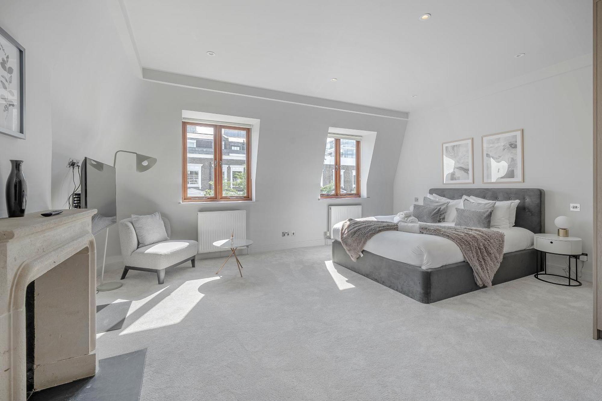 Luxurious 4 Bedroom In Kensington Сasa de vacaciones *